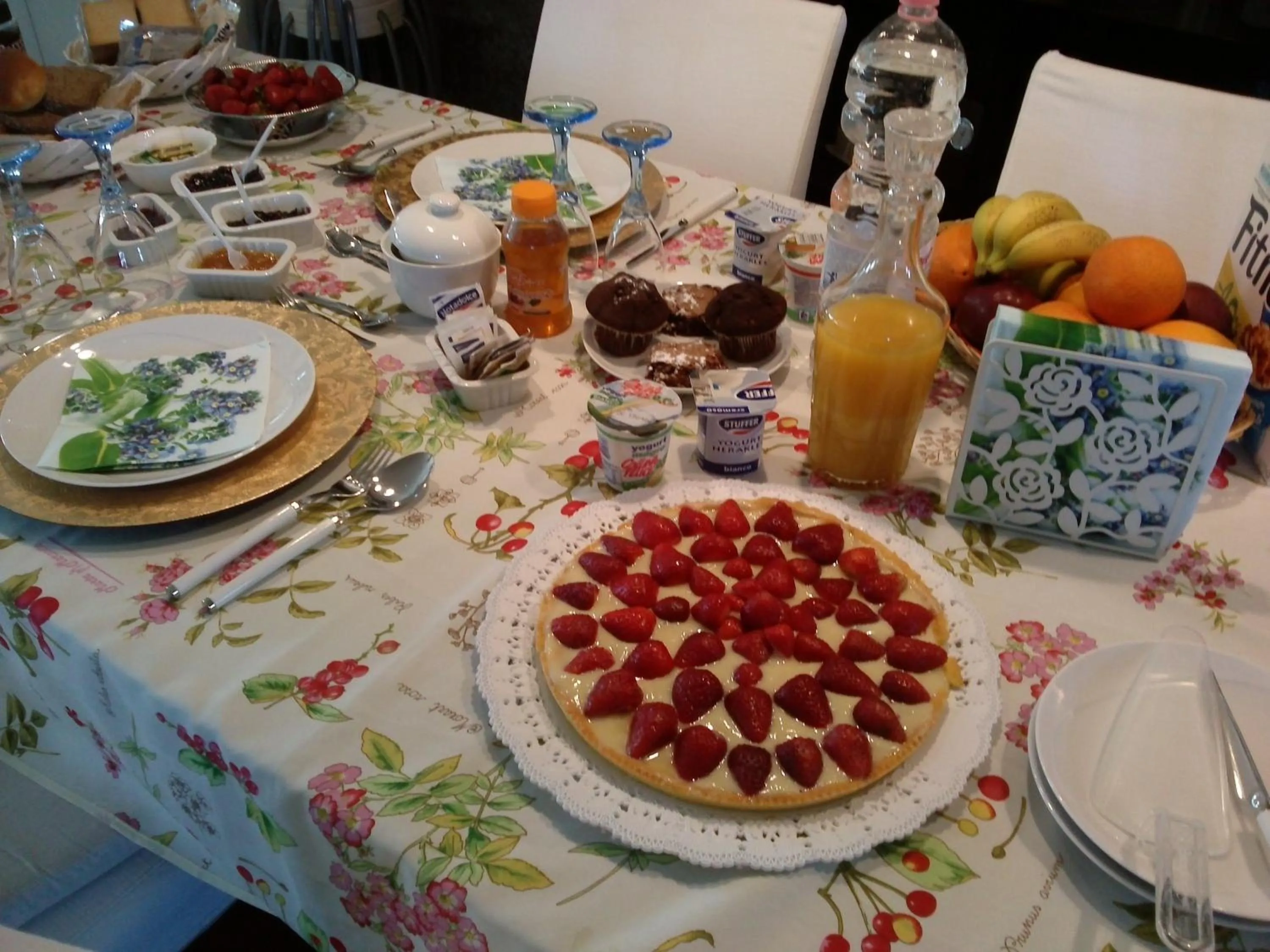 Continental breakfast in B&B Il Cielo Sui Sassi