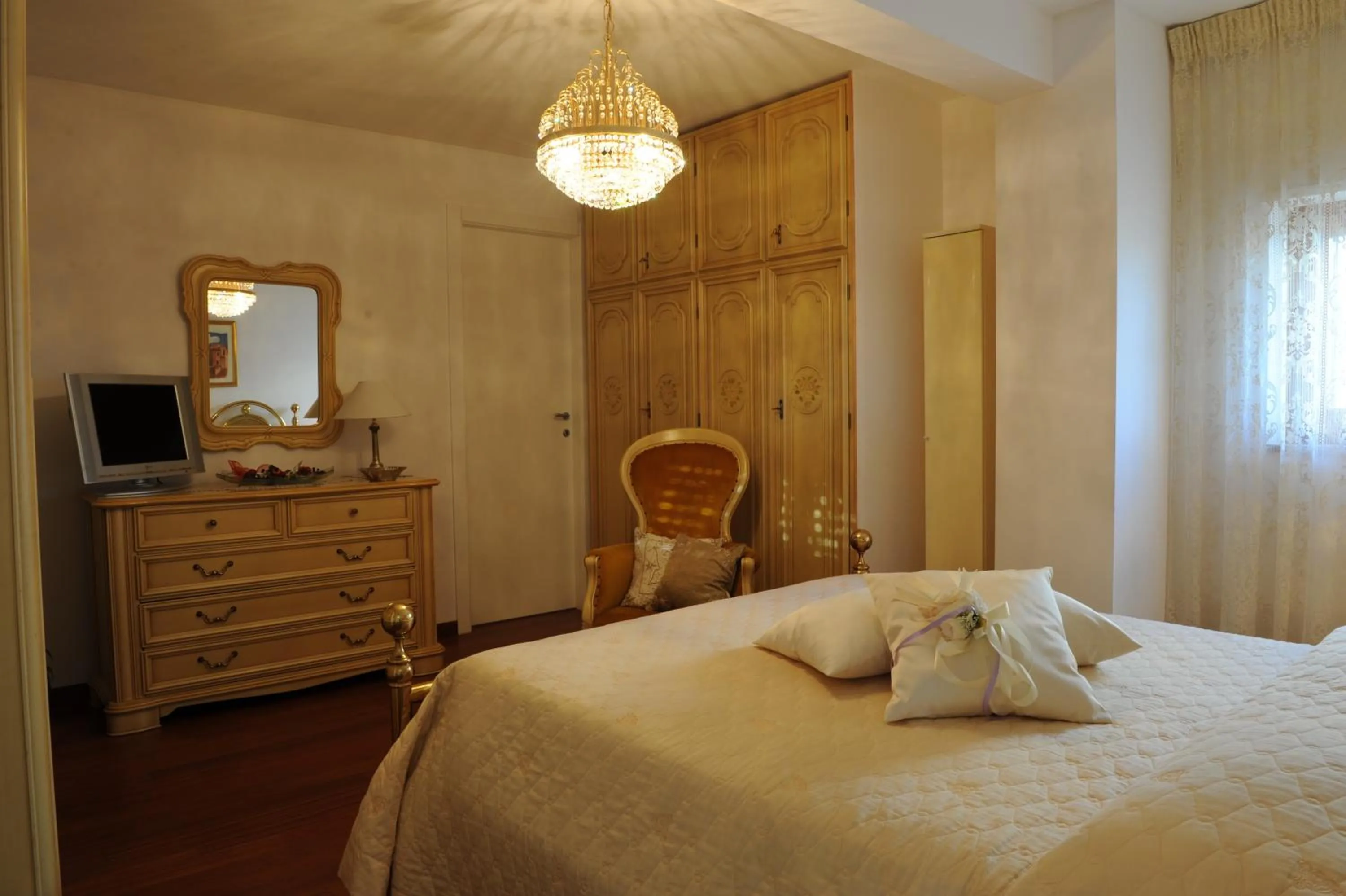 Bedroom, Bed in B&B Il Cielo Sui Sassi