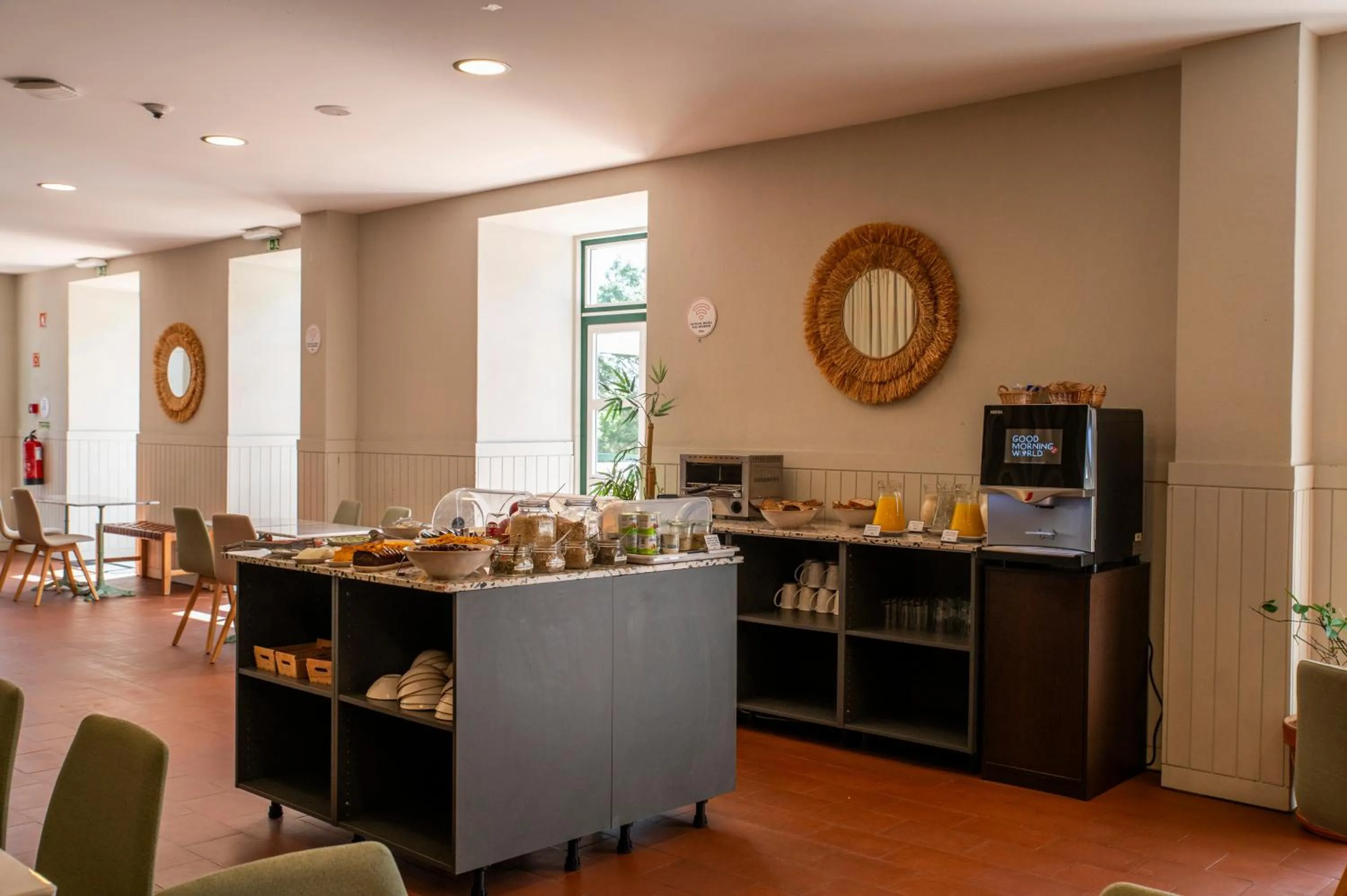 Coffee/tea facilities in WOT Sarrazola Soul