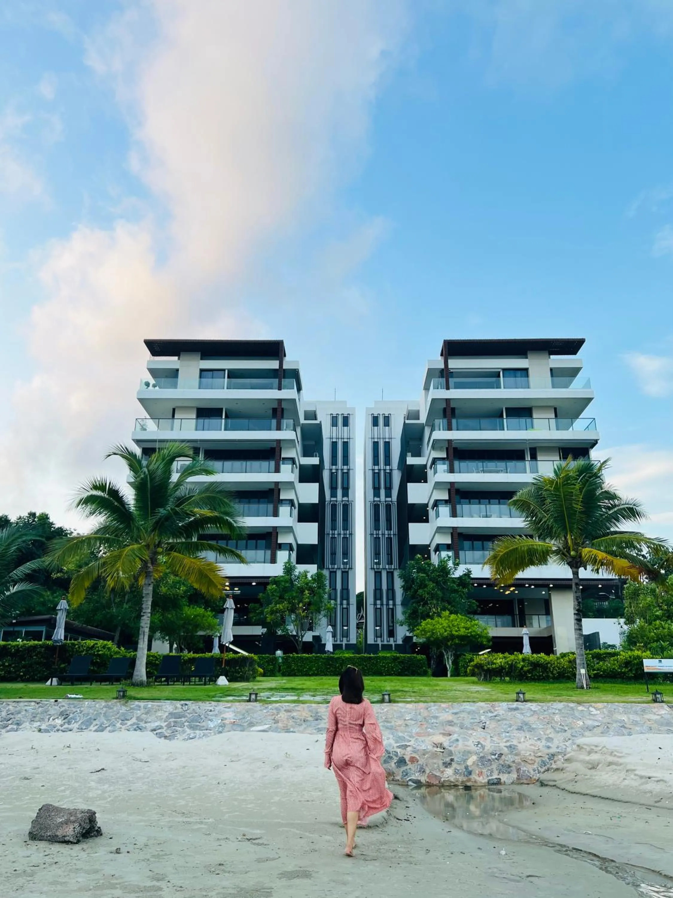 Hi Sea E272 At Escape Condominium Mae Pim Beach
