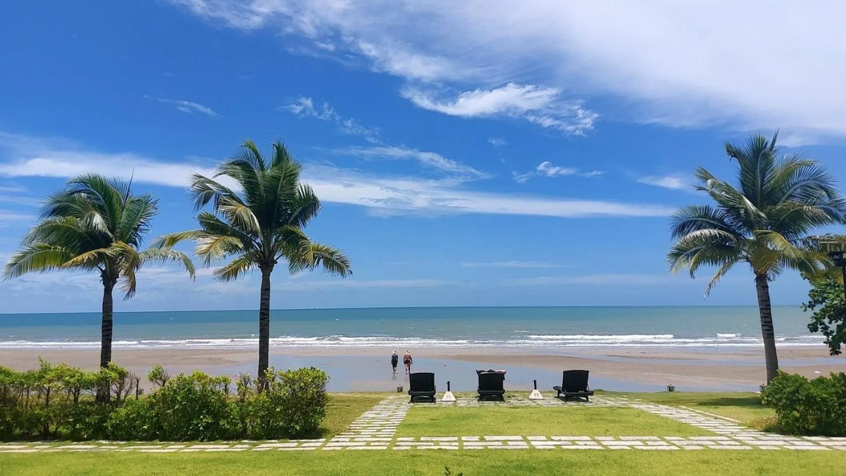 Hi Sea E272 At Escape Condominium Mae Pim Beach