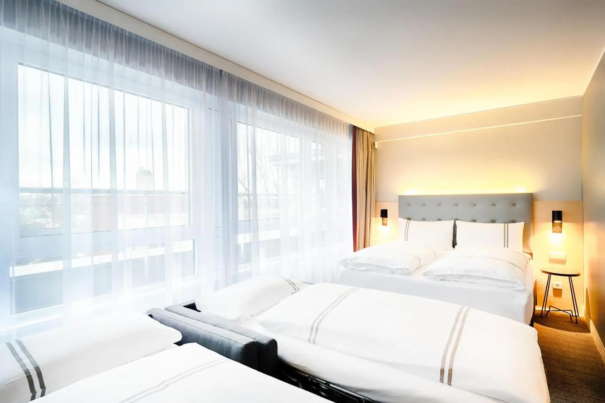 Quadruple Room in Premier Inn Berlin Airport Quadruple Room in Premier Inn Berlin Airport