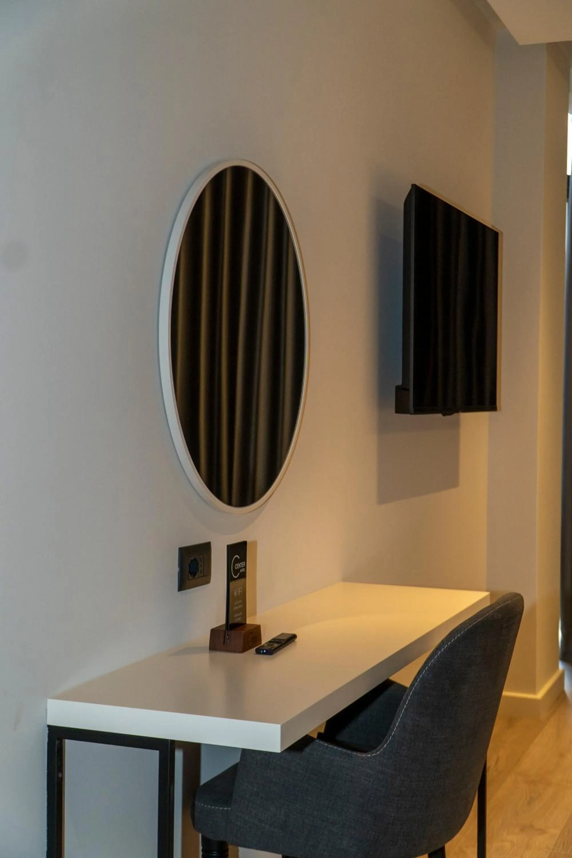 TV and multimedia in Center Hotel