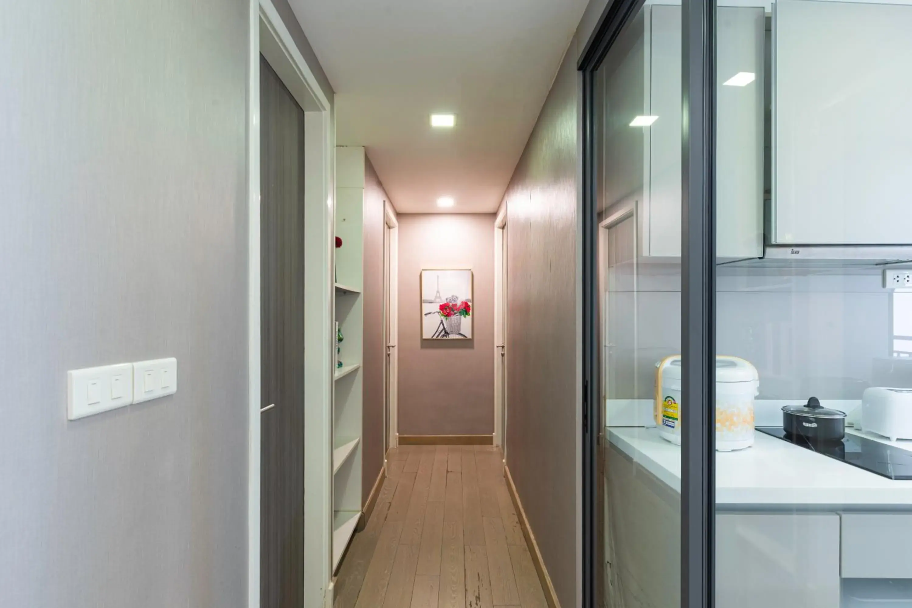 Dazzle Sukhumvit 7 by LeFoyer Dazzle Sukhumvit 7 by LeFoyer