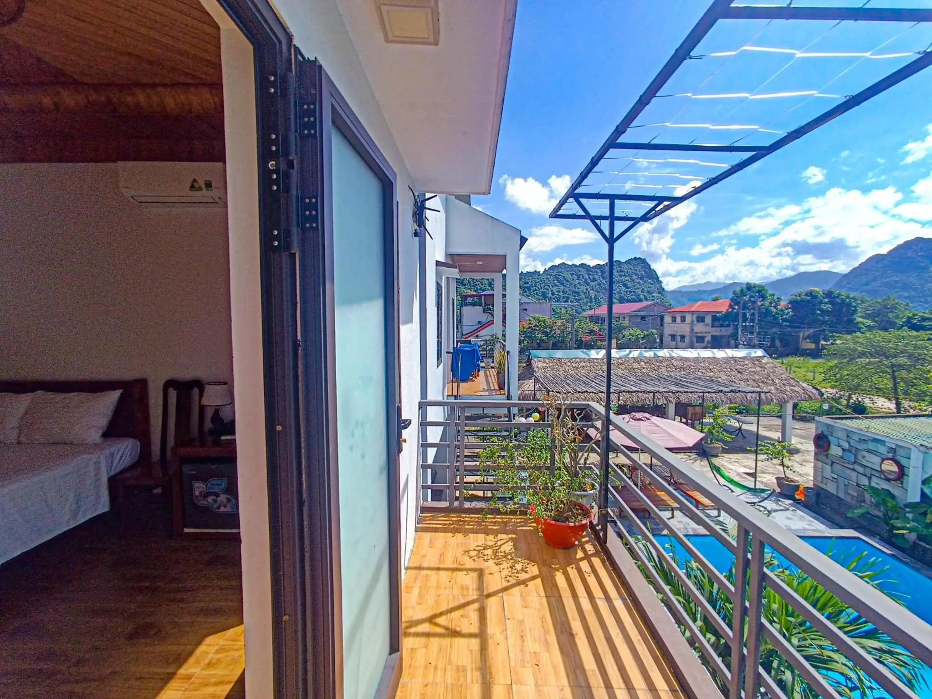 Deluxe Double or Twin Room with Pool View in YoLo Pool Bar Villas & Garden Restaurant Deluxe Double or Twin Room with Pool View in YoLo Pool Bar Villas & Garden Restaurant