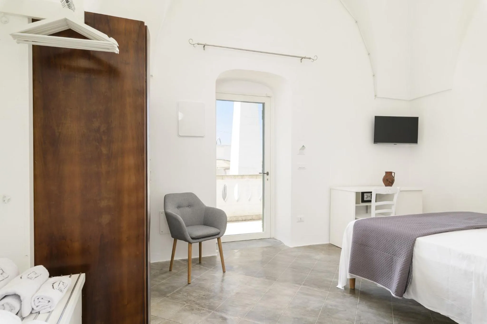 Bed in Masseria Abadia Uno
