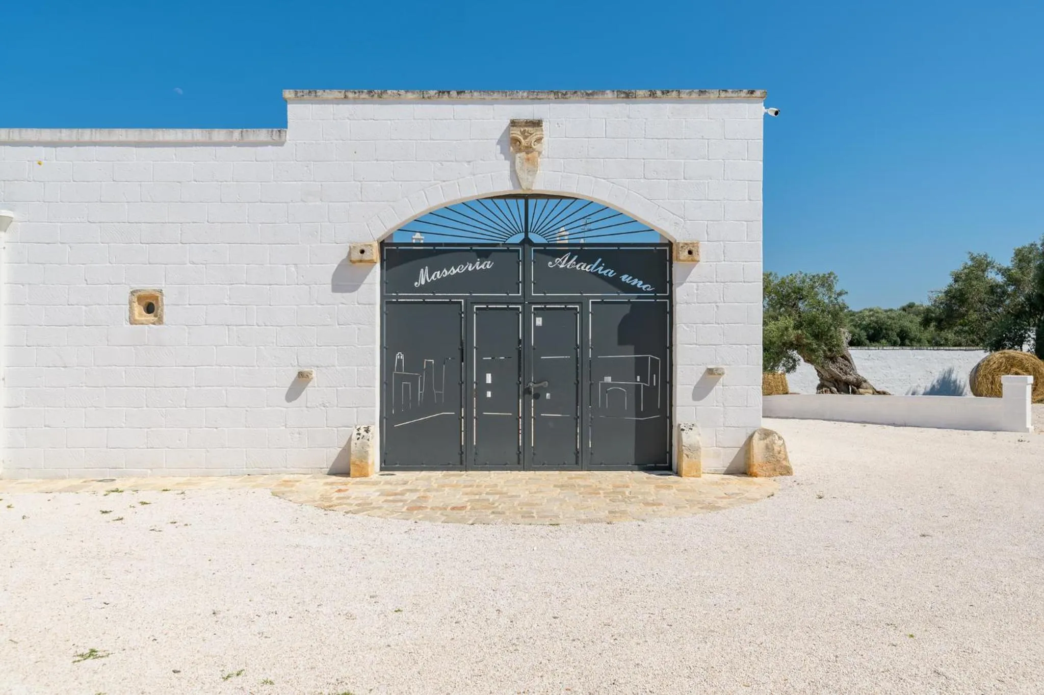 Facade/entrance in Masseria Abadia Uno