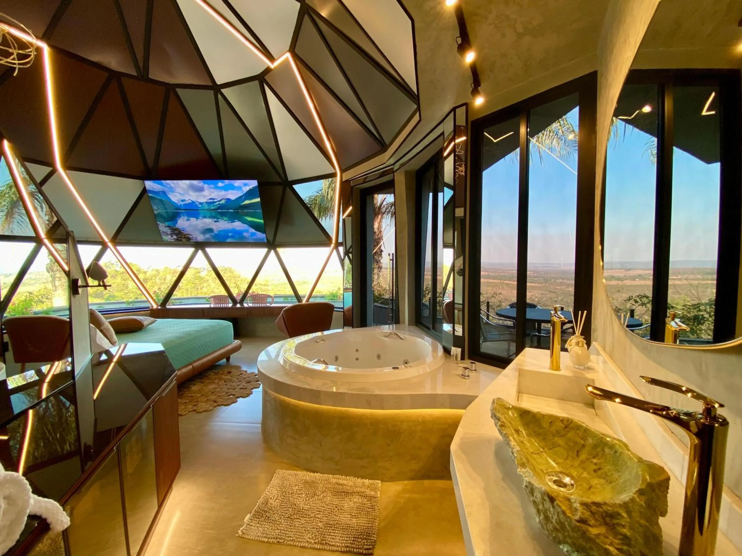 Hot Tub in Mirante Pousada Boutique