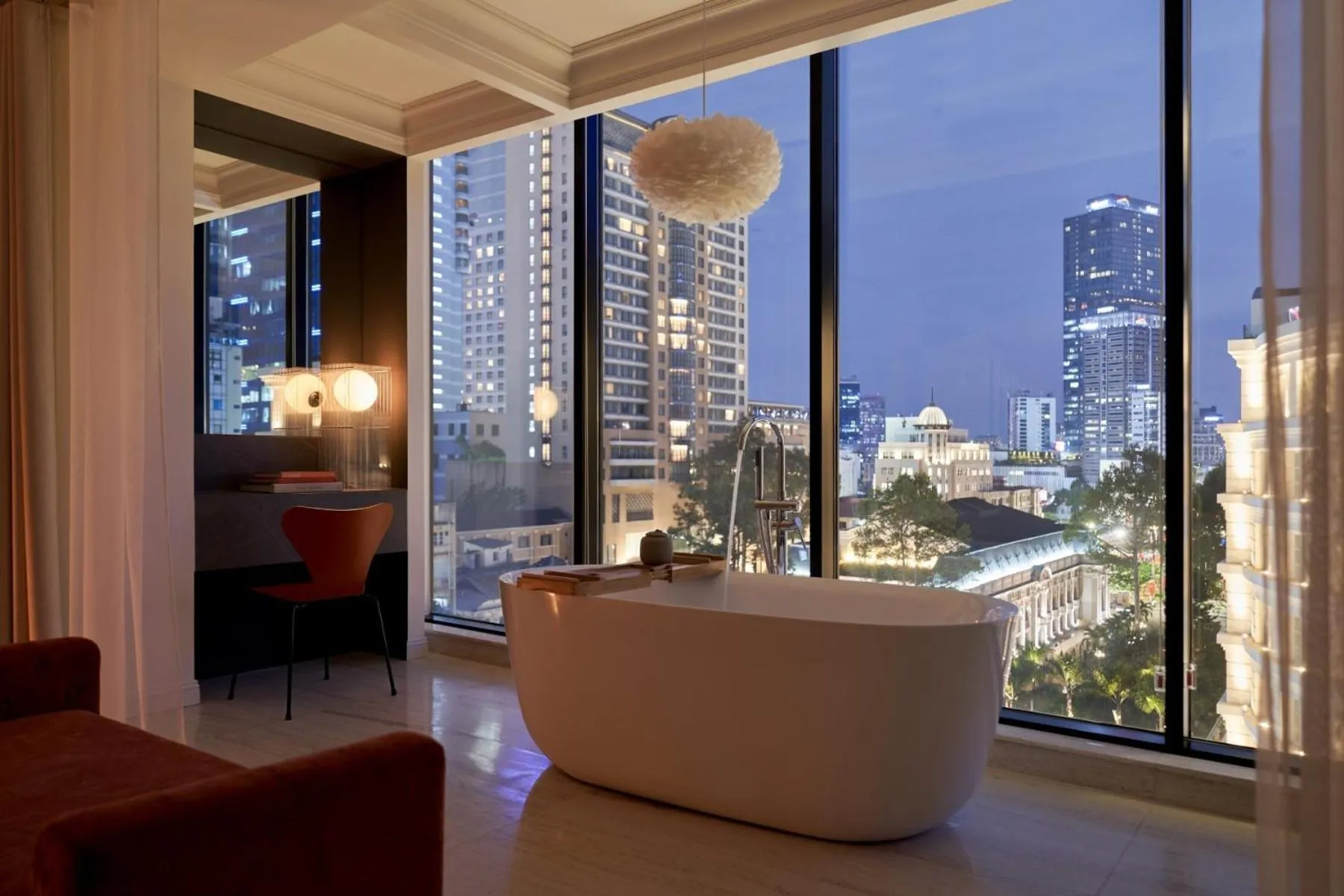 Night in Signature by M Village Hai Bà Trưng