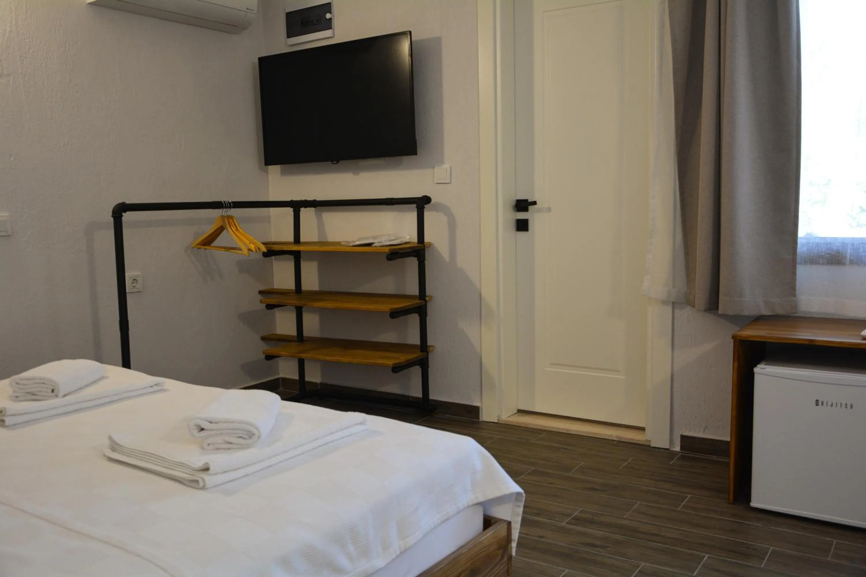 TV and multimedia, Bed in İlçayto Rooms