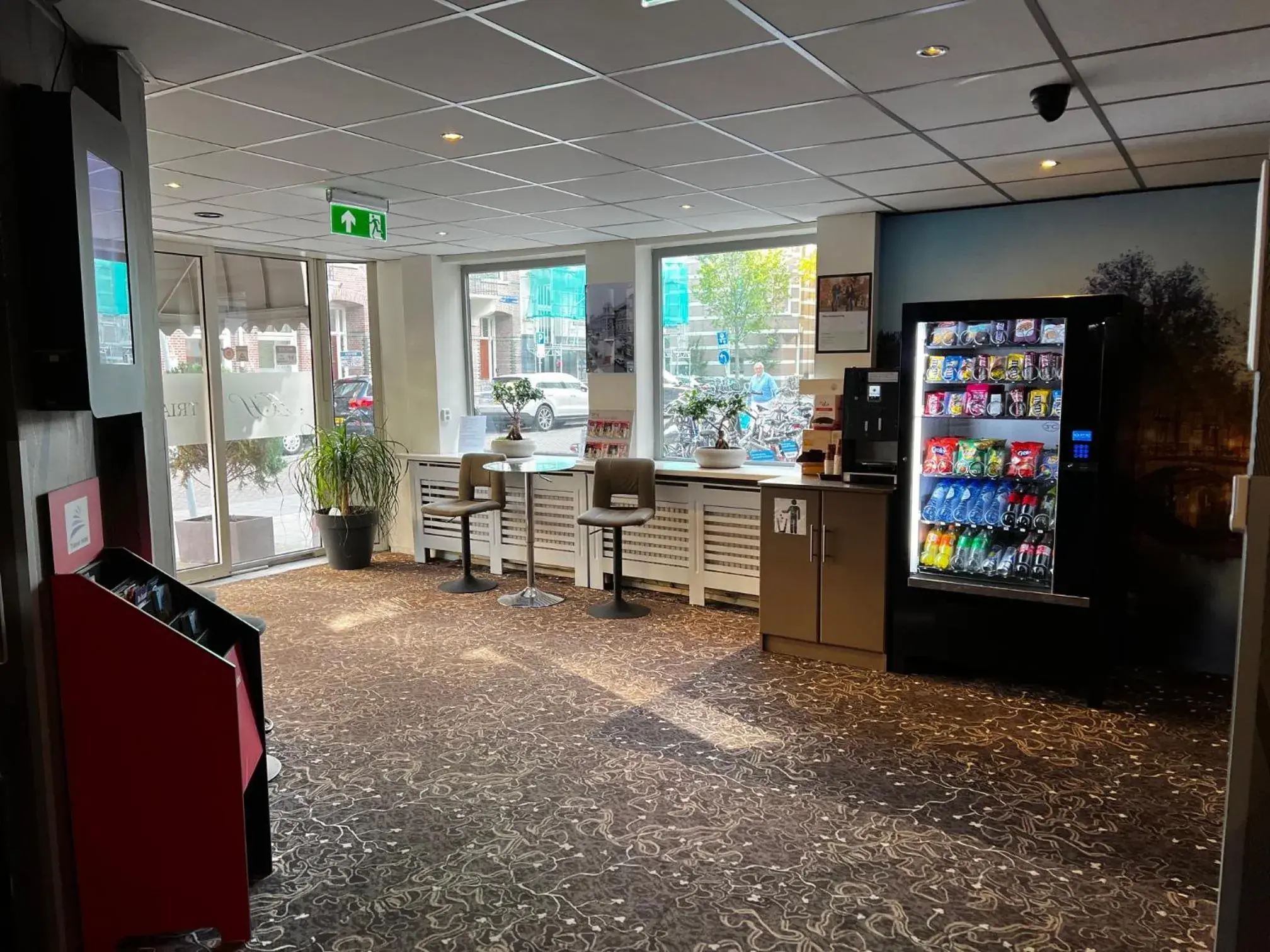 Lobby or reception in Budget Trianon Hotel Lobby or reception in Budget Trianon Hotel