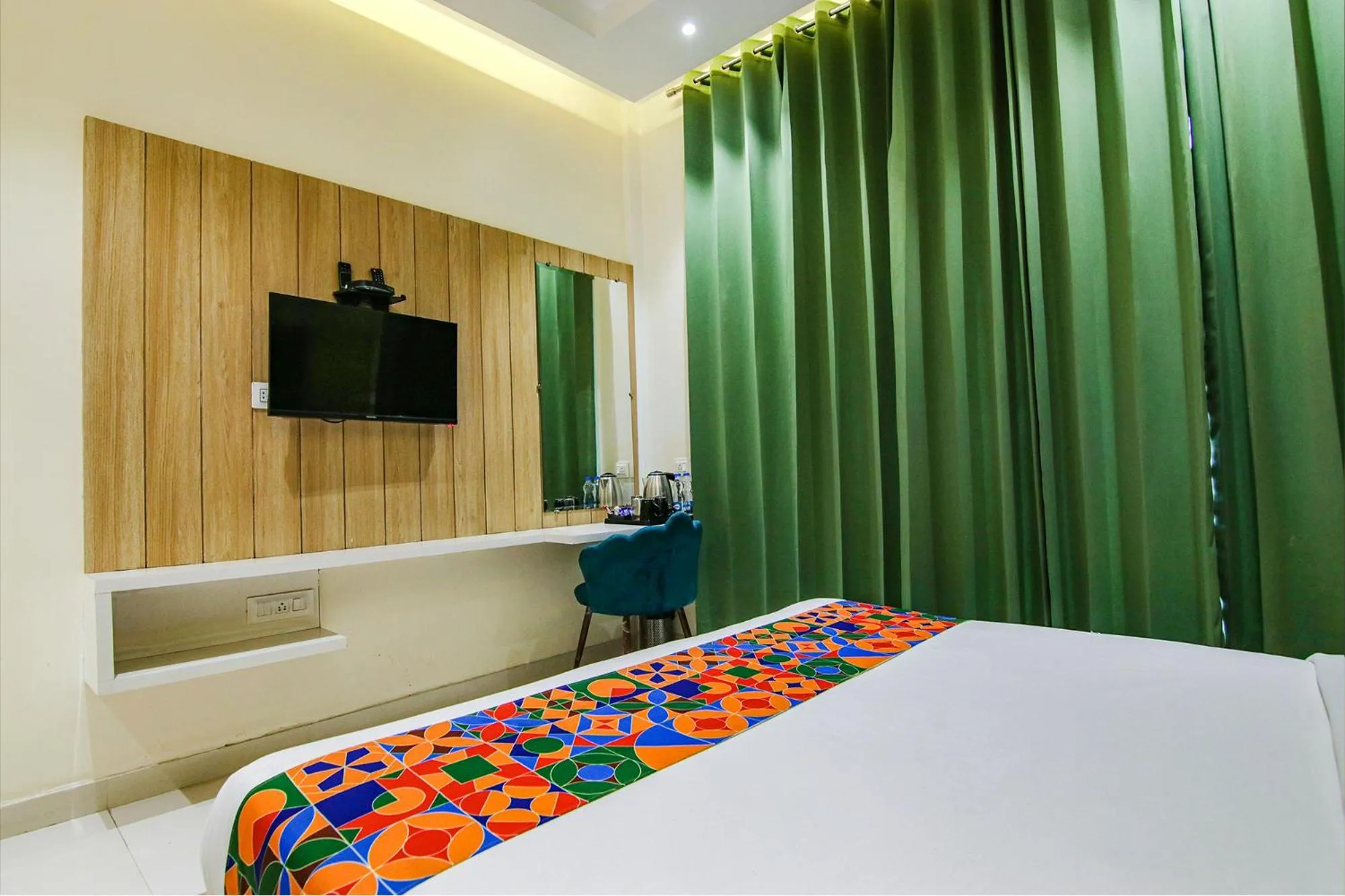 Bed in FabHotel Punjab Pride - Near Golden temple