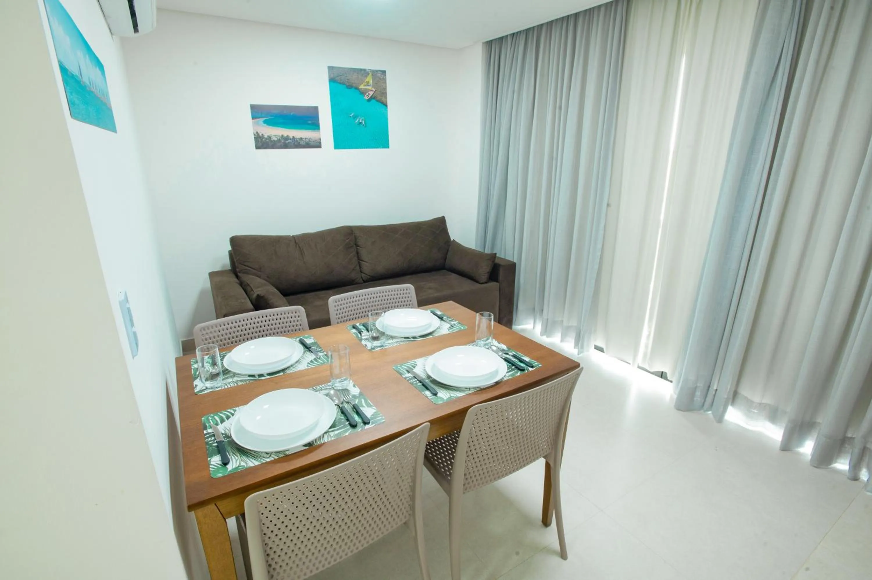 Dining area in Porto Star Prime By AFT