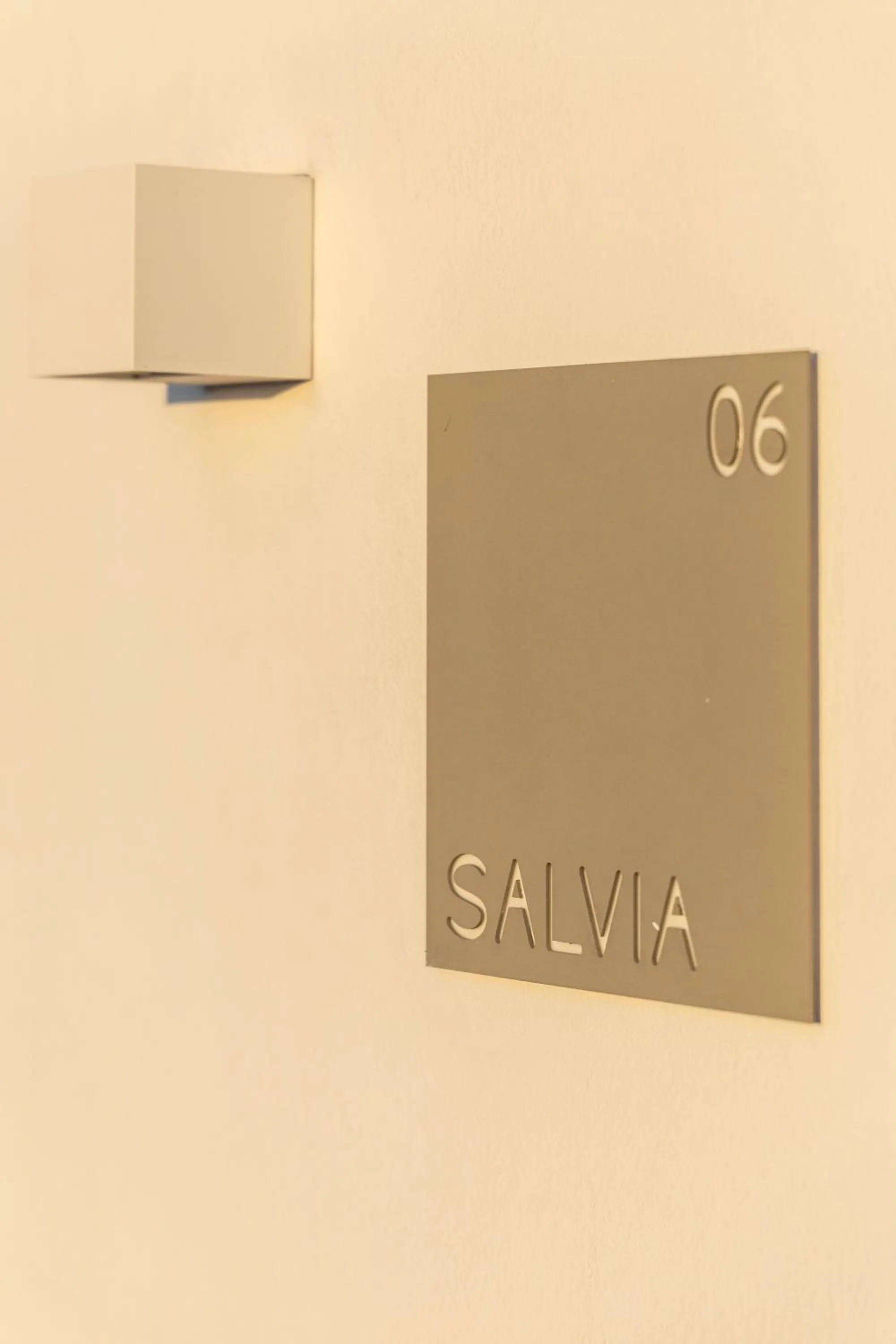 Text overlay in Korfi de Milo