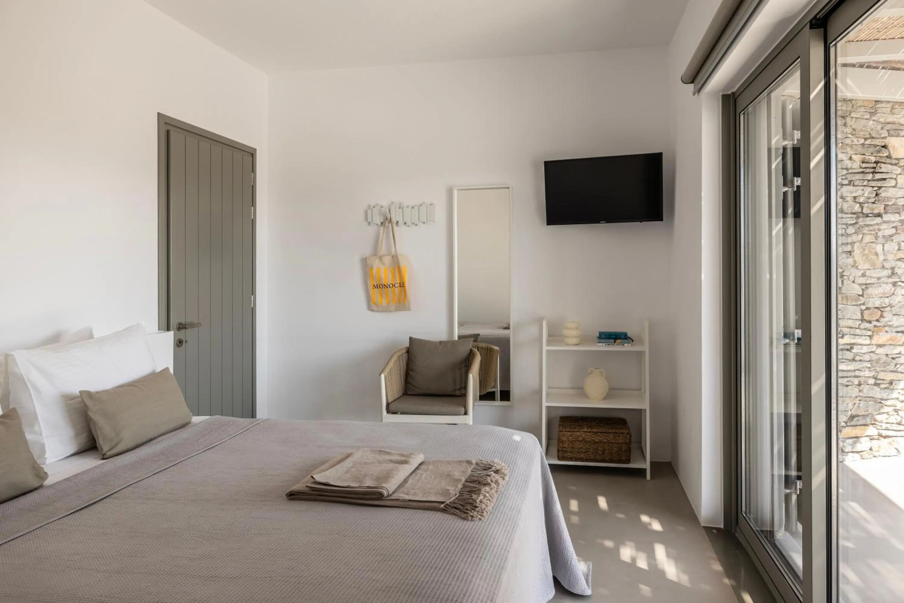 Bed in Korfi de Milo