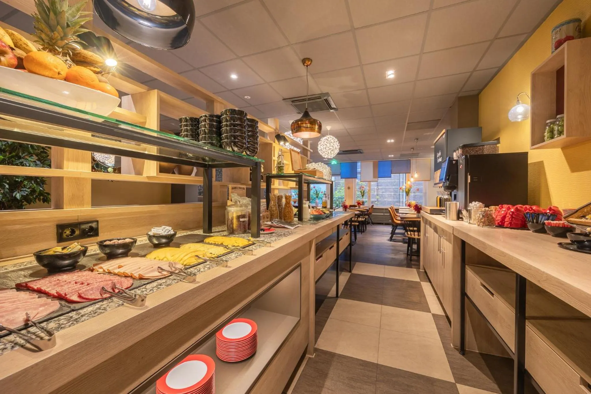 Buffet breakfast in Leonardo Boutique Hotel Amsterdam Vondelpark
