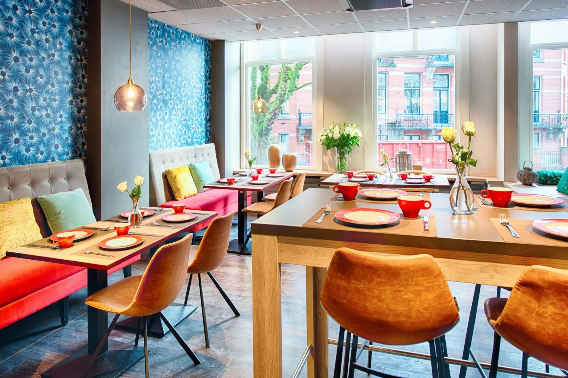 Breakfast in Leonardo Hotel Amsterdam City Center