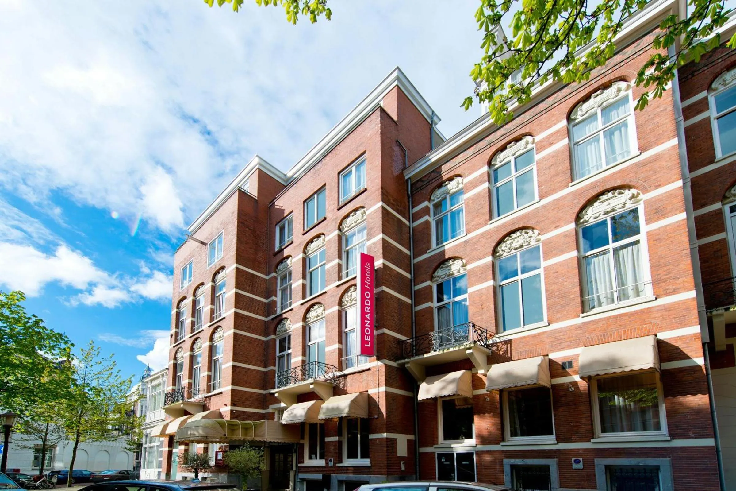 Property building in Leonardo Hotel Amsterdam City Center