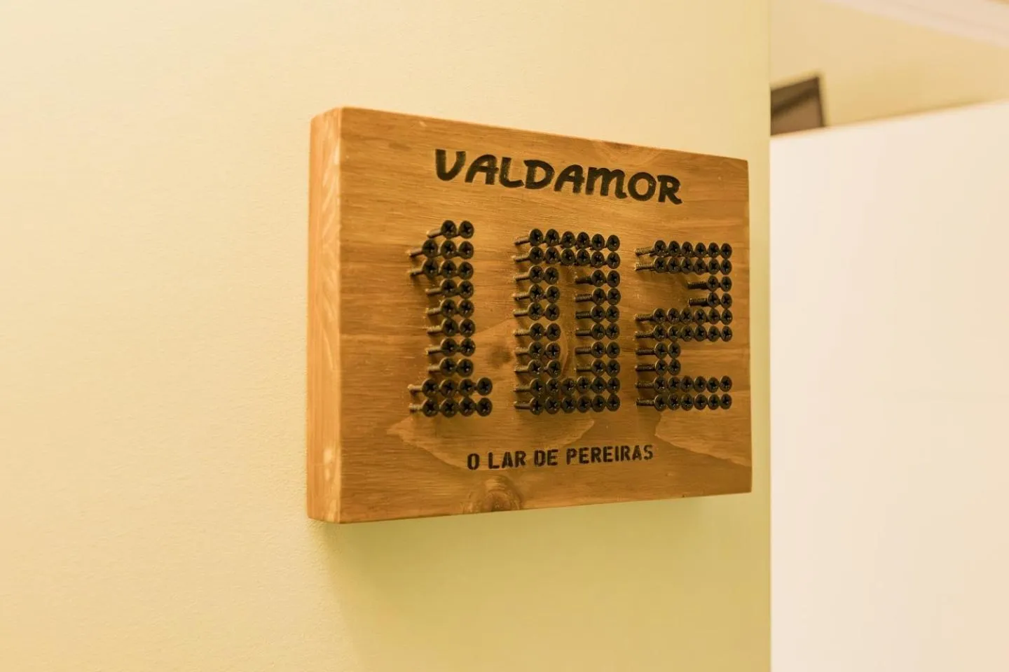 Text overlay in O Lar de Pereiras