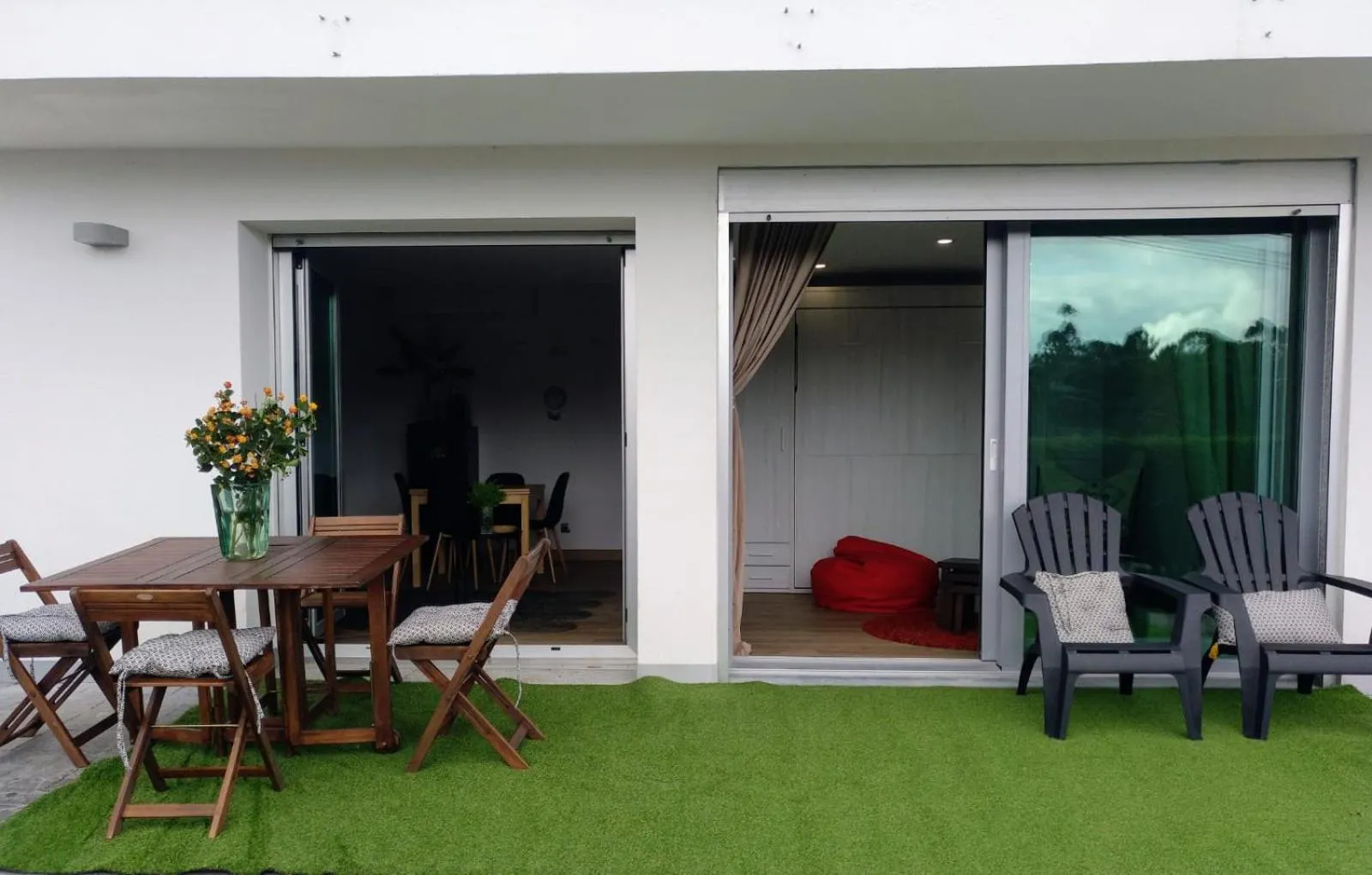 Casa Rocha Velha con terraza y piscina particular
