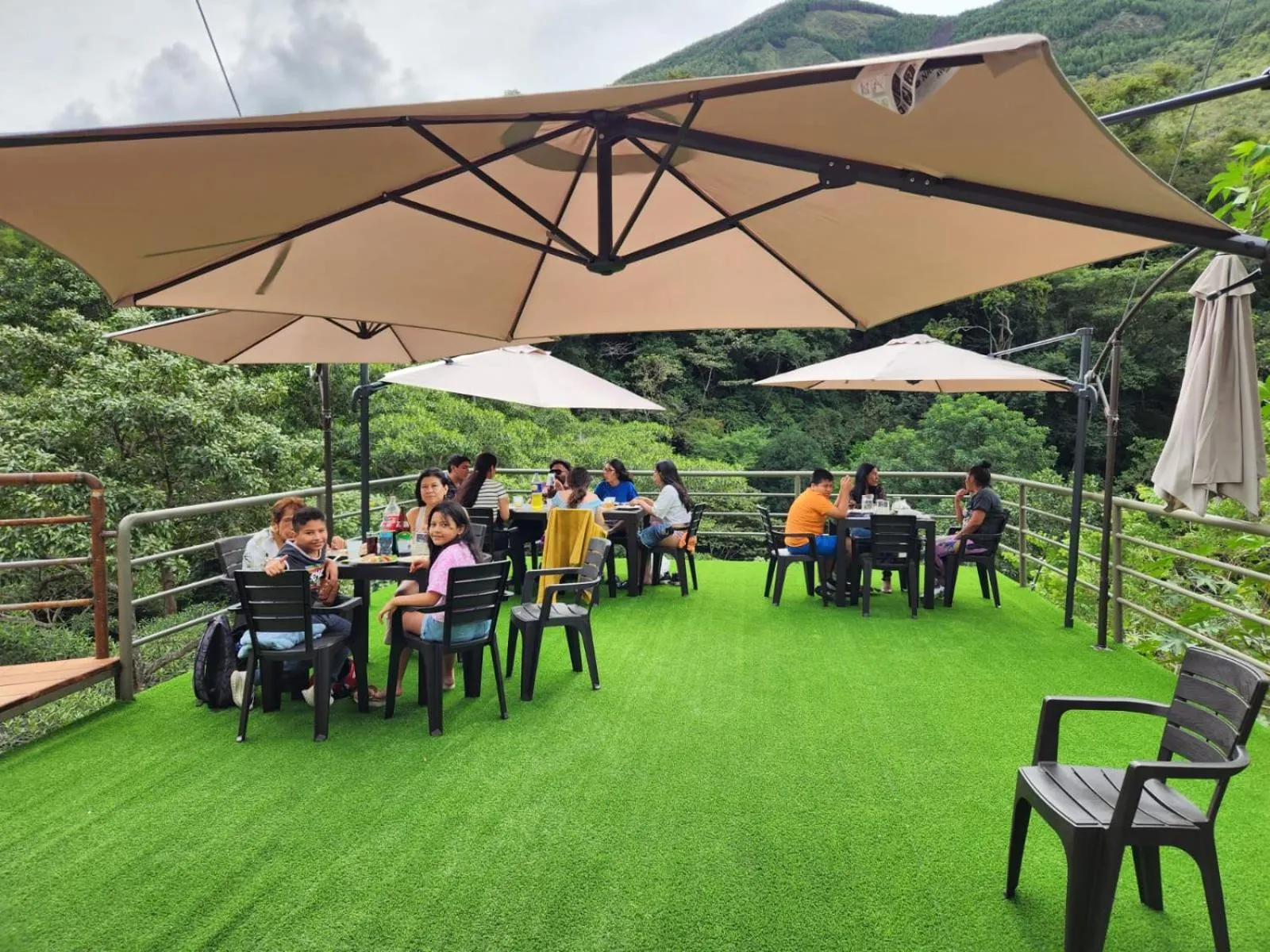 Eco Hotel Villa Suites