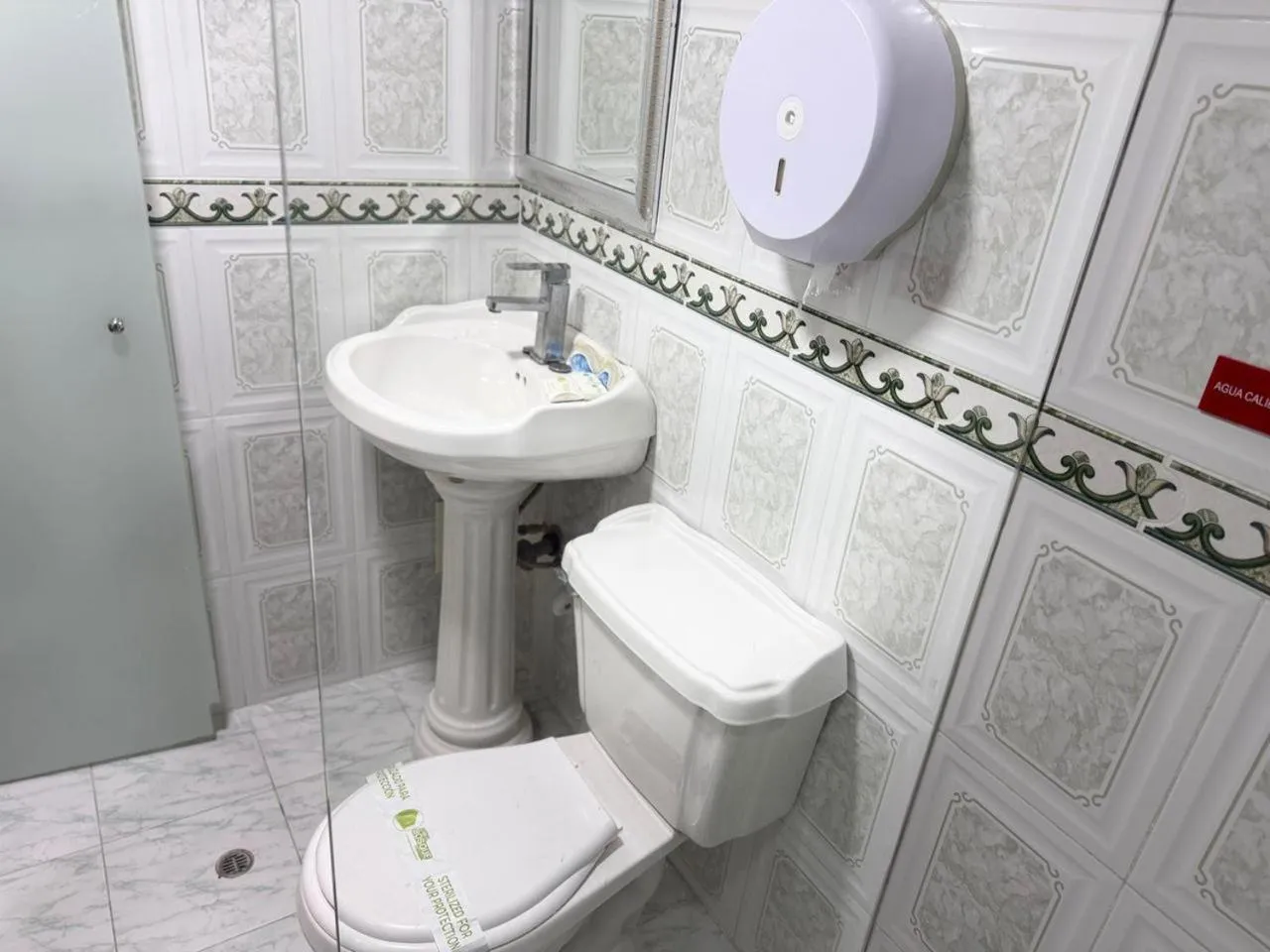 Bathroom in Hotel Bosque Chapinero