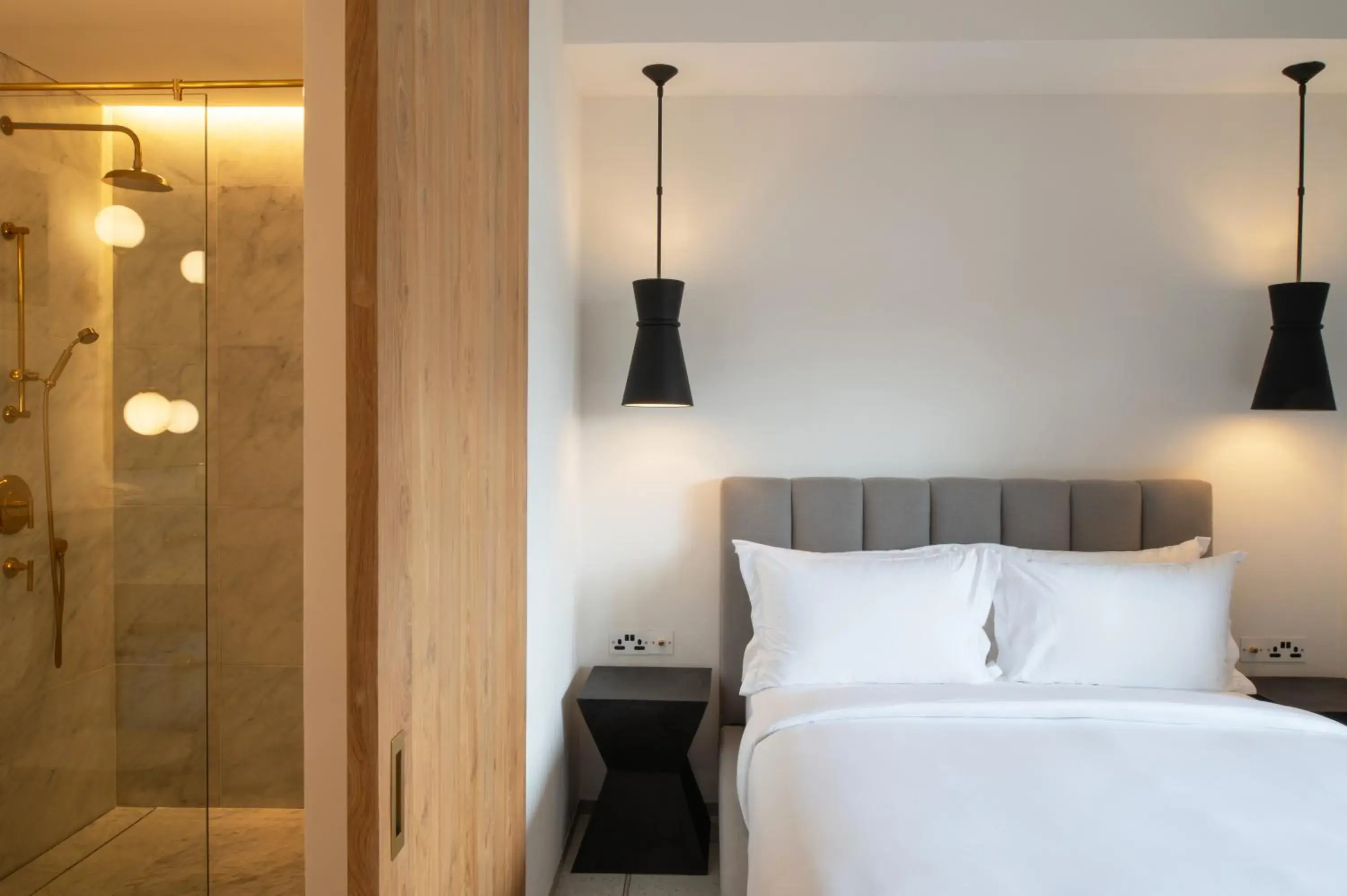 Bed in The Charleston Bed in The Charleston