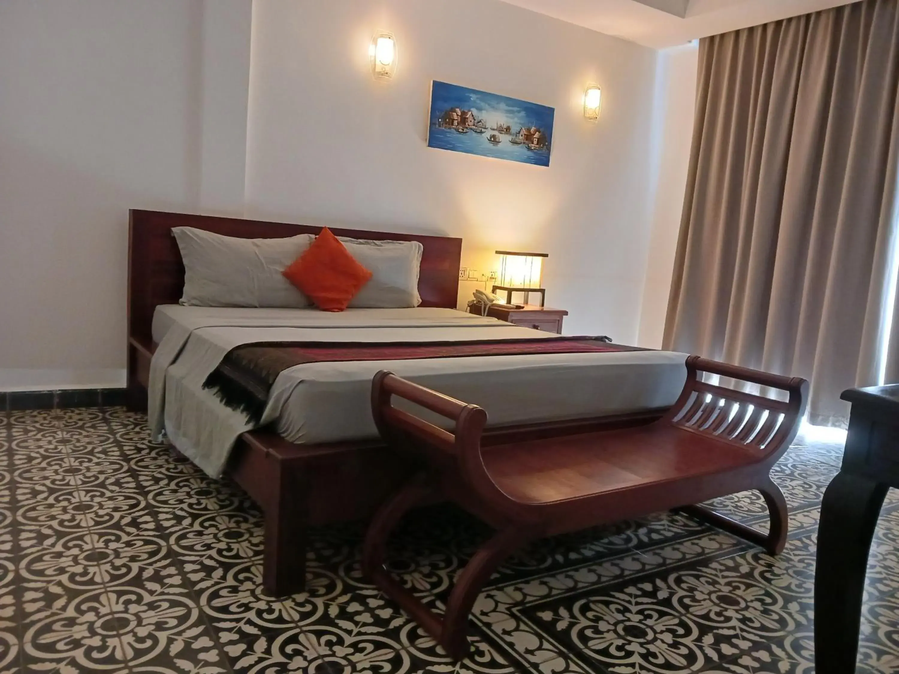 Budget Double Room in Andy's Place Budget Double Room in Andy's Place