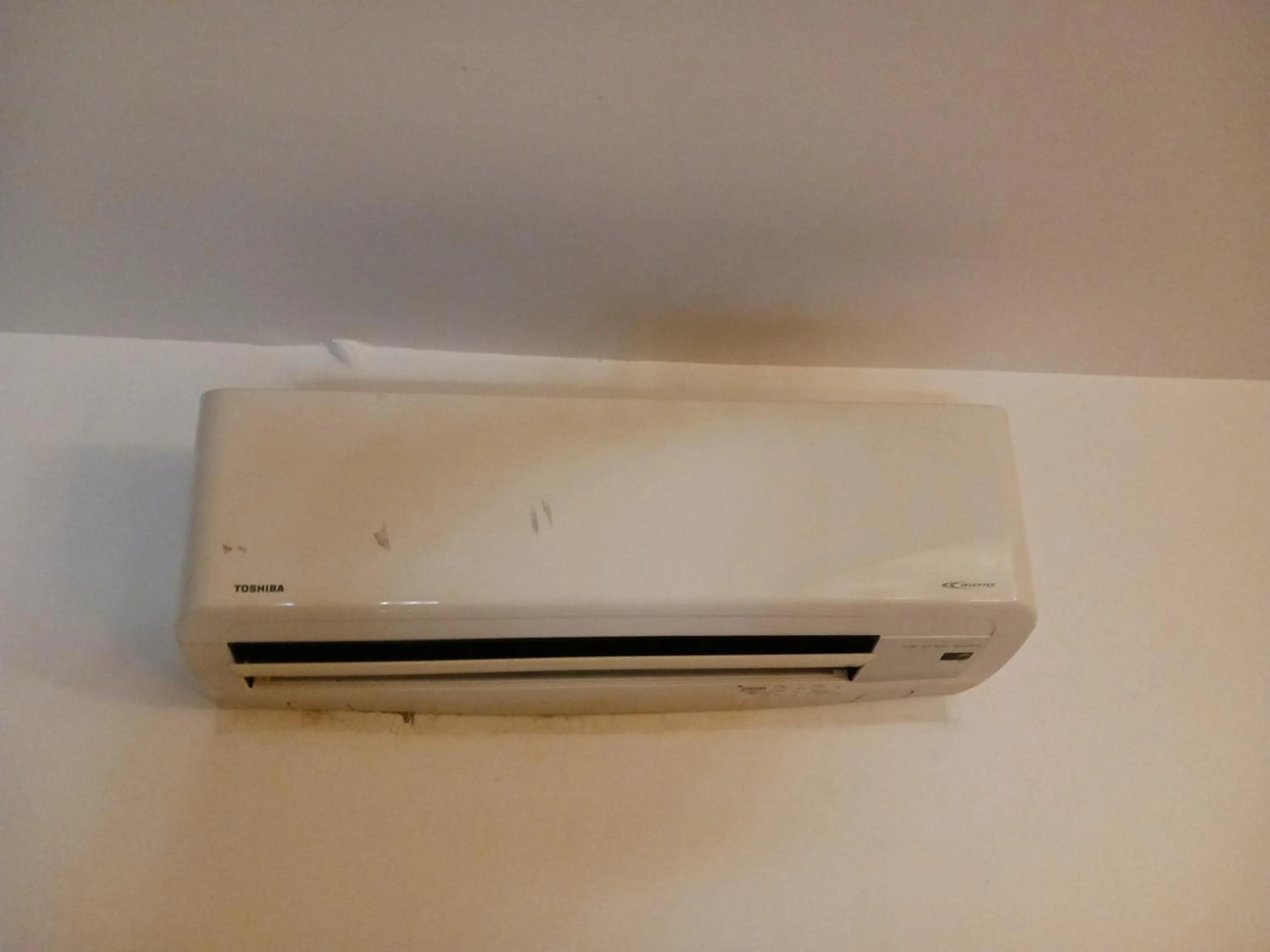 air conditioner in Andy's Place