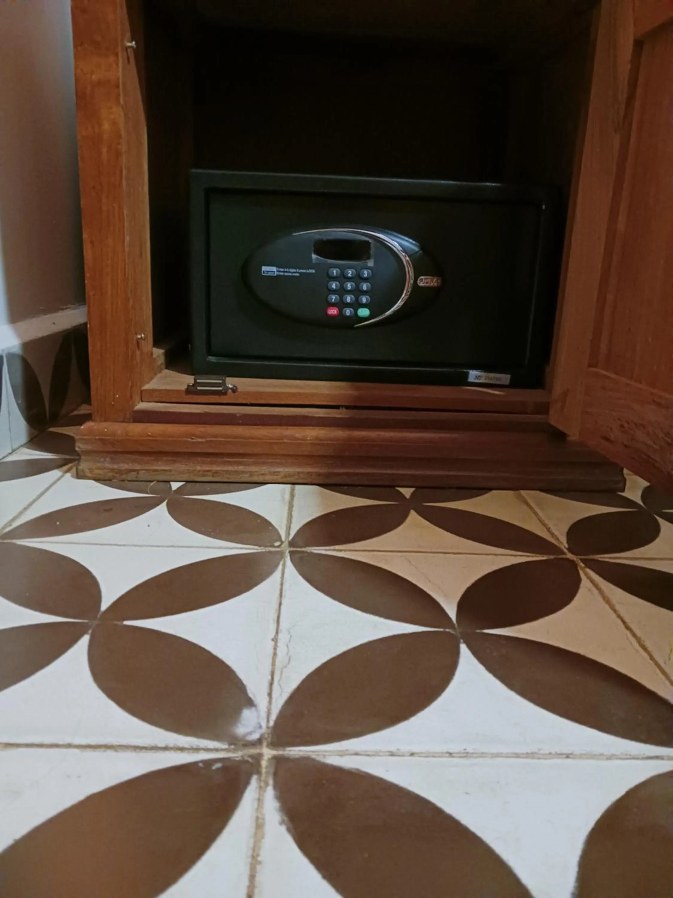 safe in Andy's Place