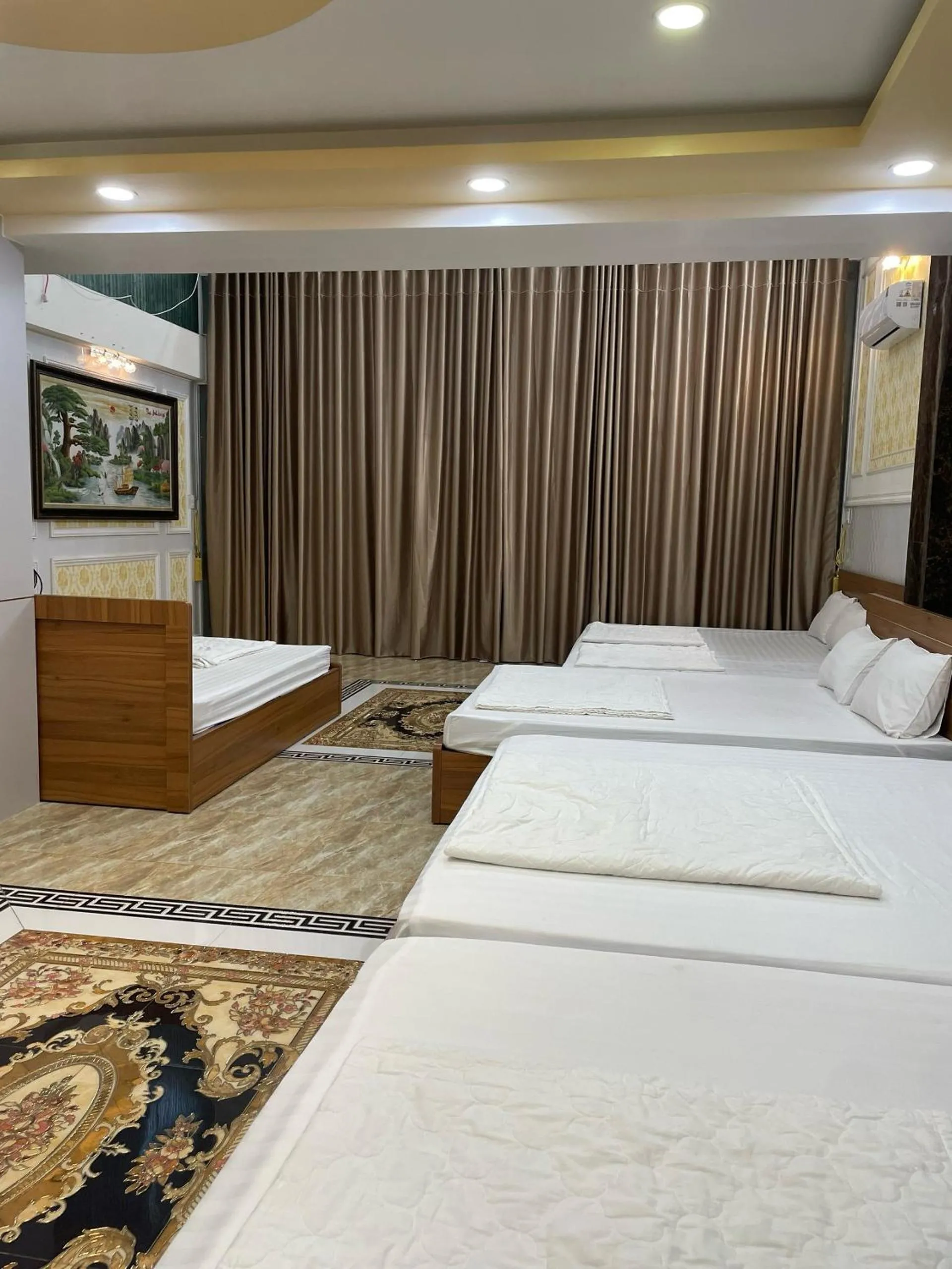 Bed in Kim Ngân Motel