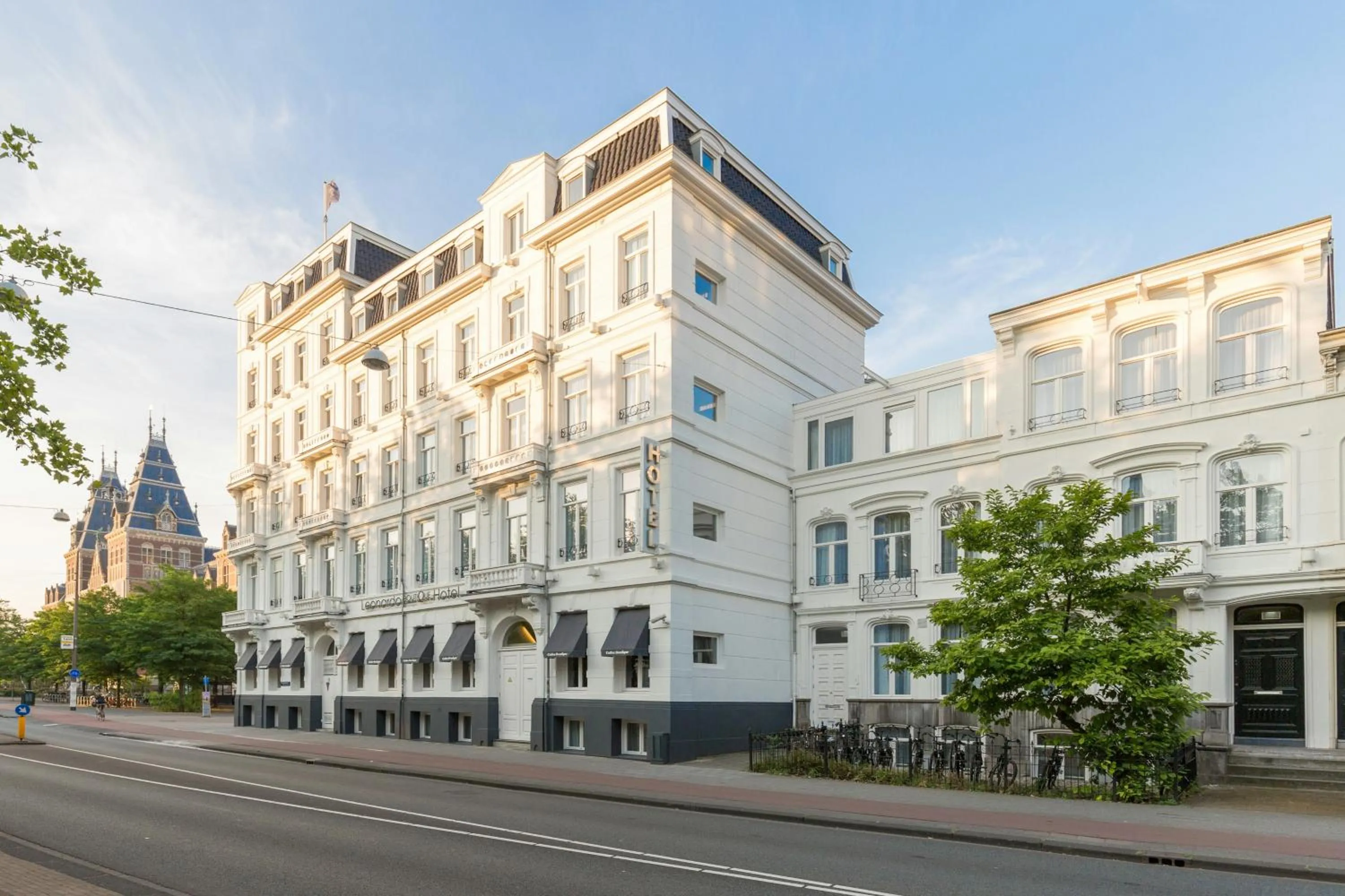 Property building in Leonardo Hotel Amsterdam Museum Quarter