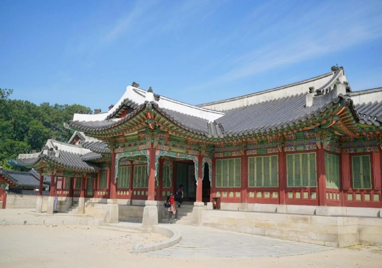 Nearby landmark in Hotel dongyangjang Dongdaemun-Jongno