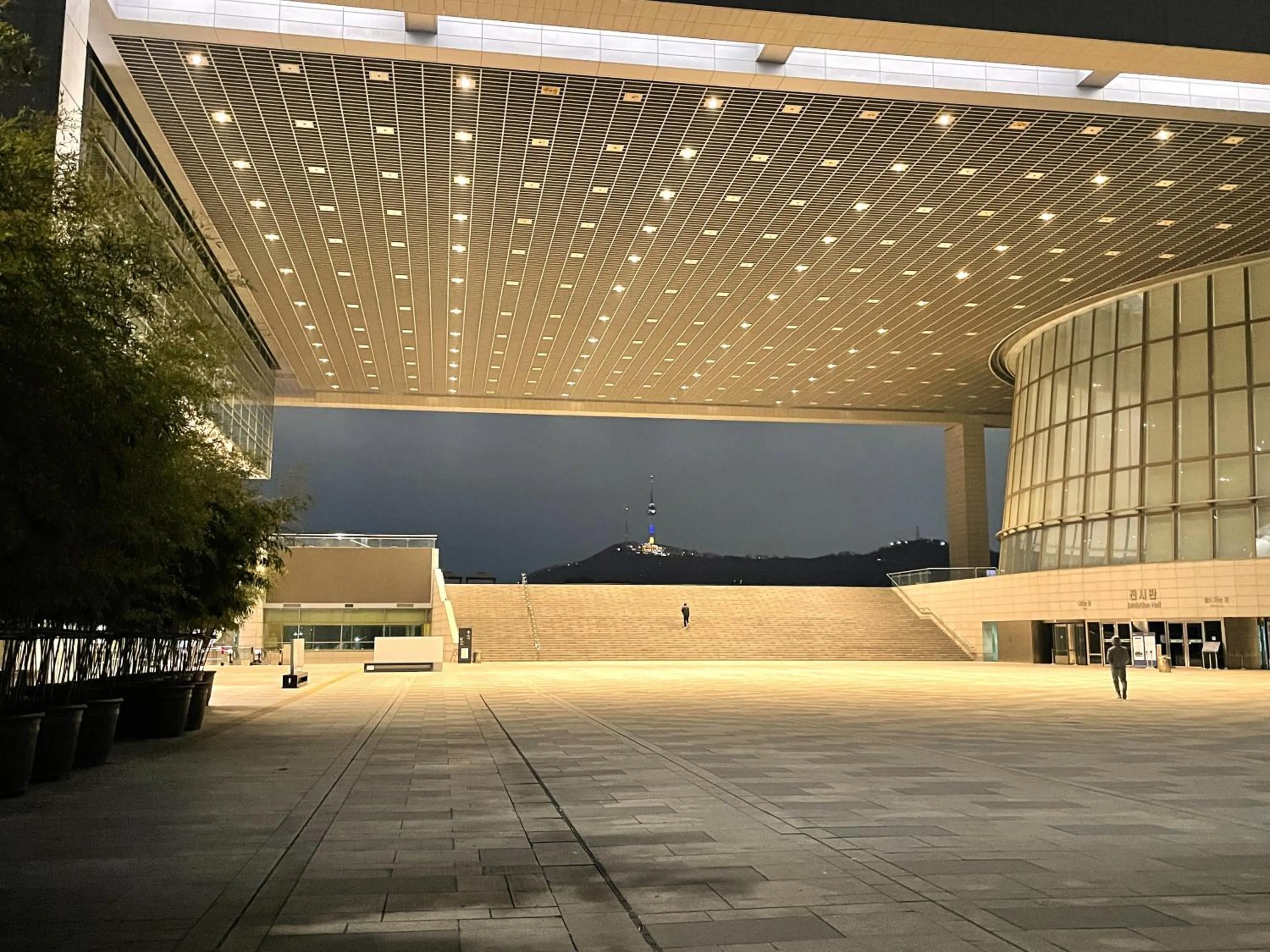 Nearby landmark in Hotel dongyangjang Dongdaemun-Jongno