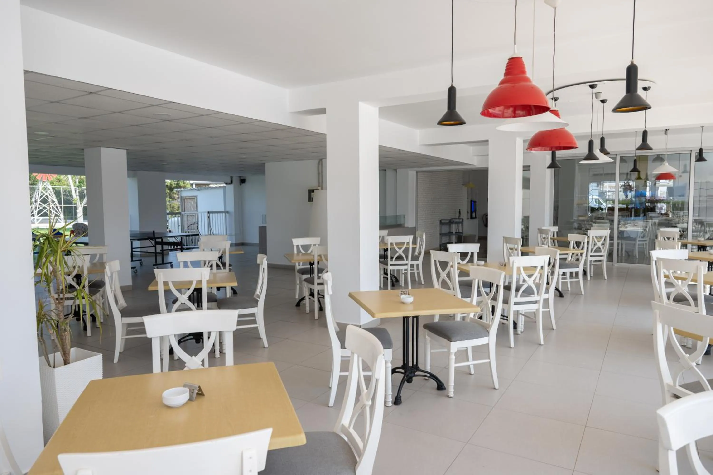 Restaurant/places to eat in Napa Jay Hotel