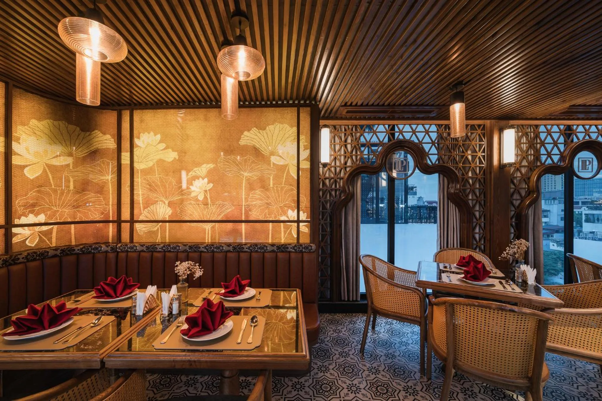 Restaurant/places to eat in La Passion Premium Cau Go