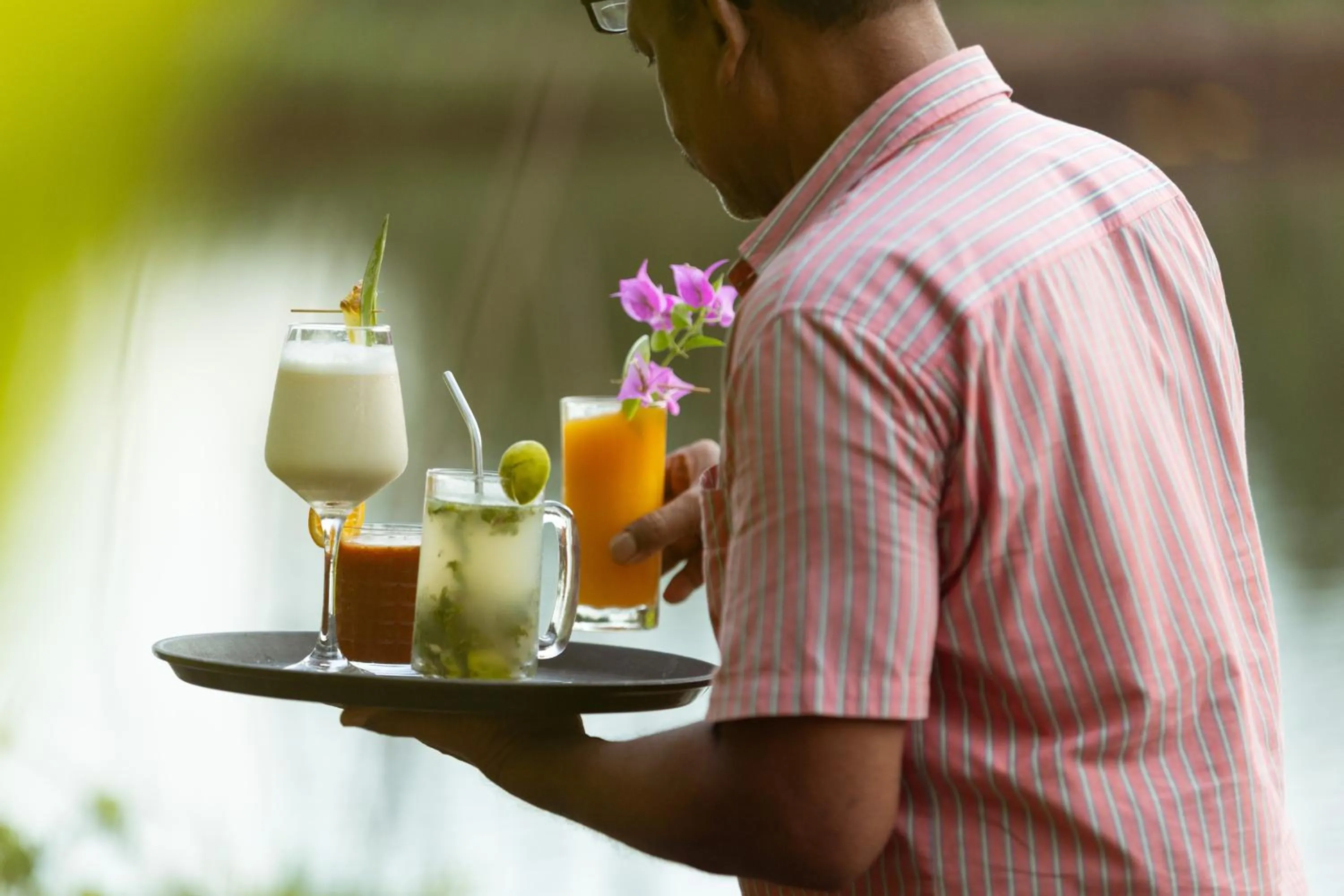 Lounge or bar in Pont Bleu Suites Riverside & Pool