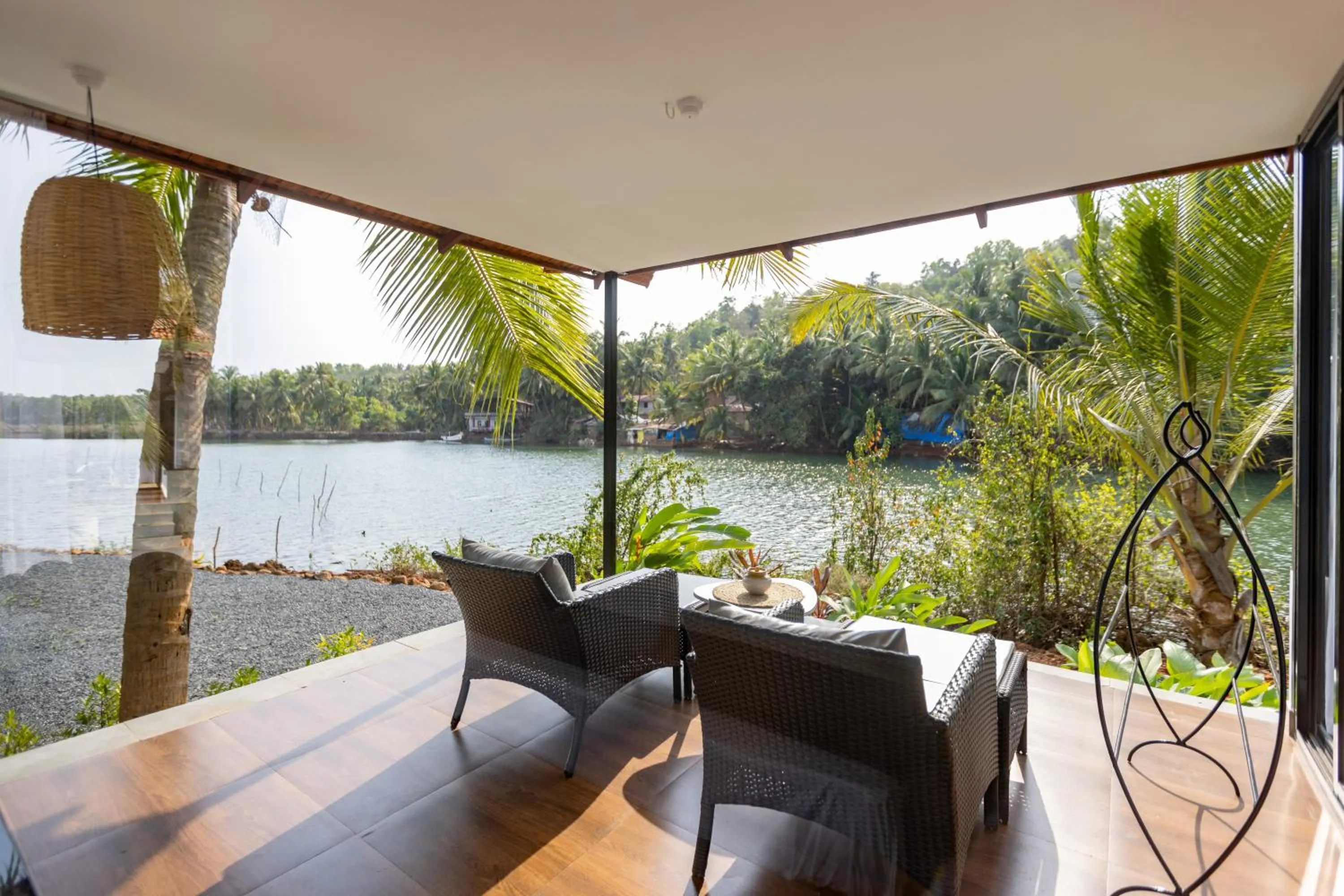 Balcony/Terrace in Pont Bleu Suites Riverside & Pool