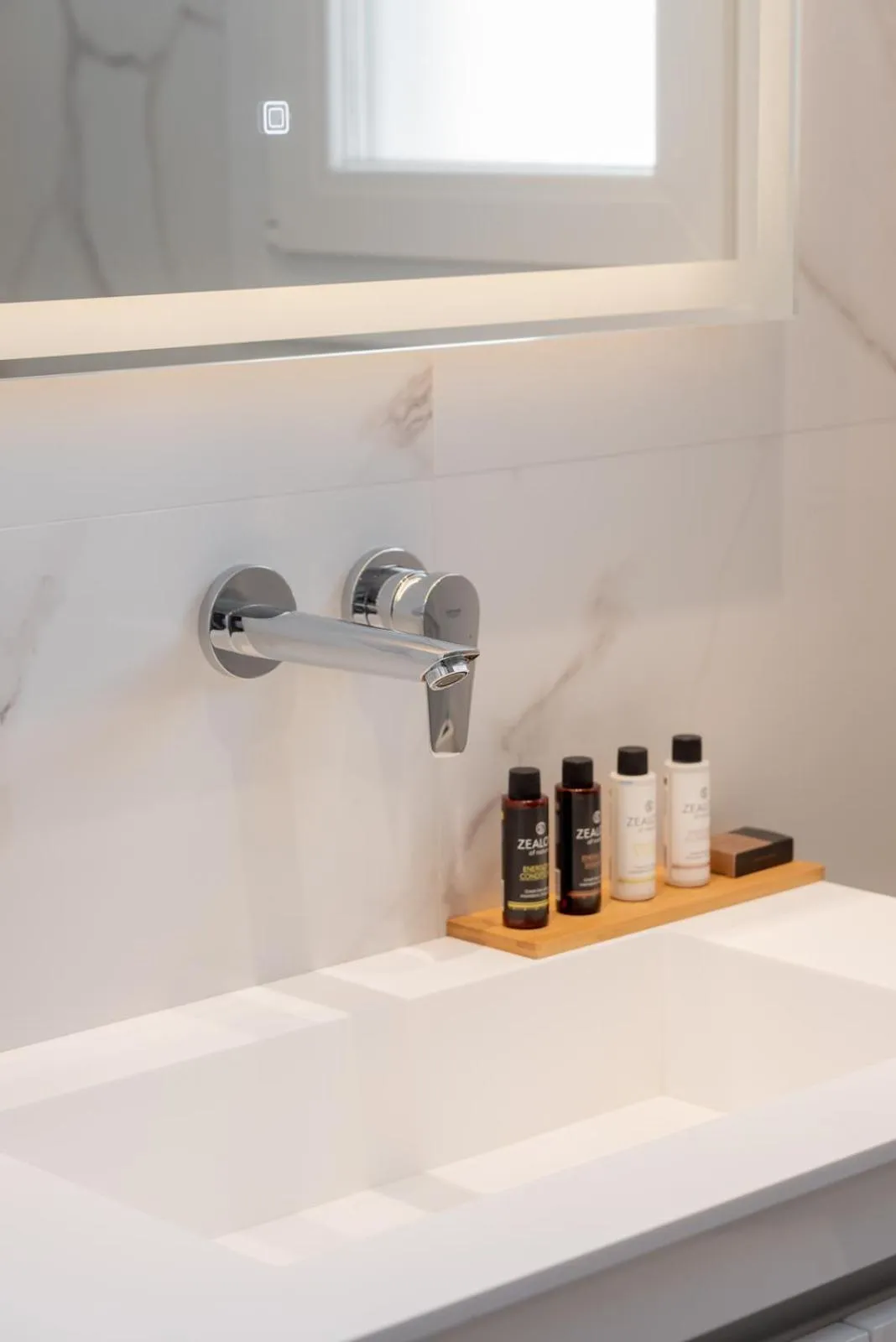 Bathroom in Contessa Bianca Luxury Suites