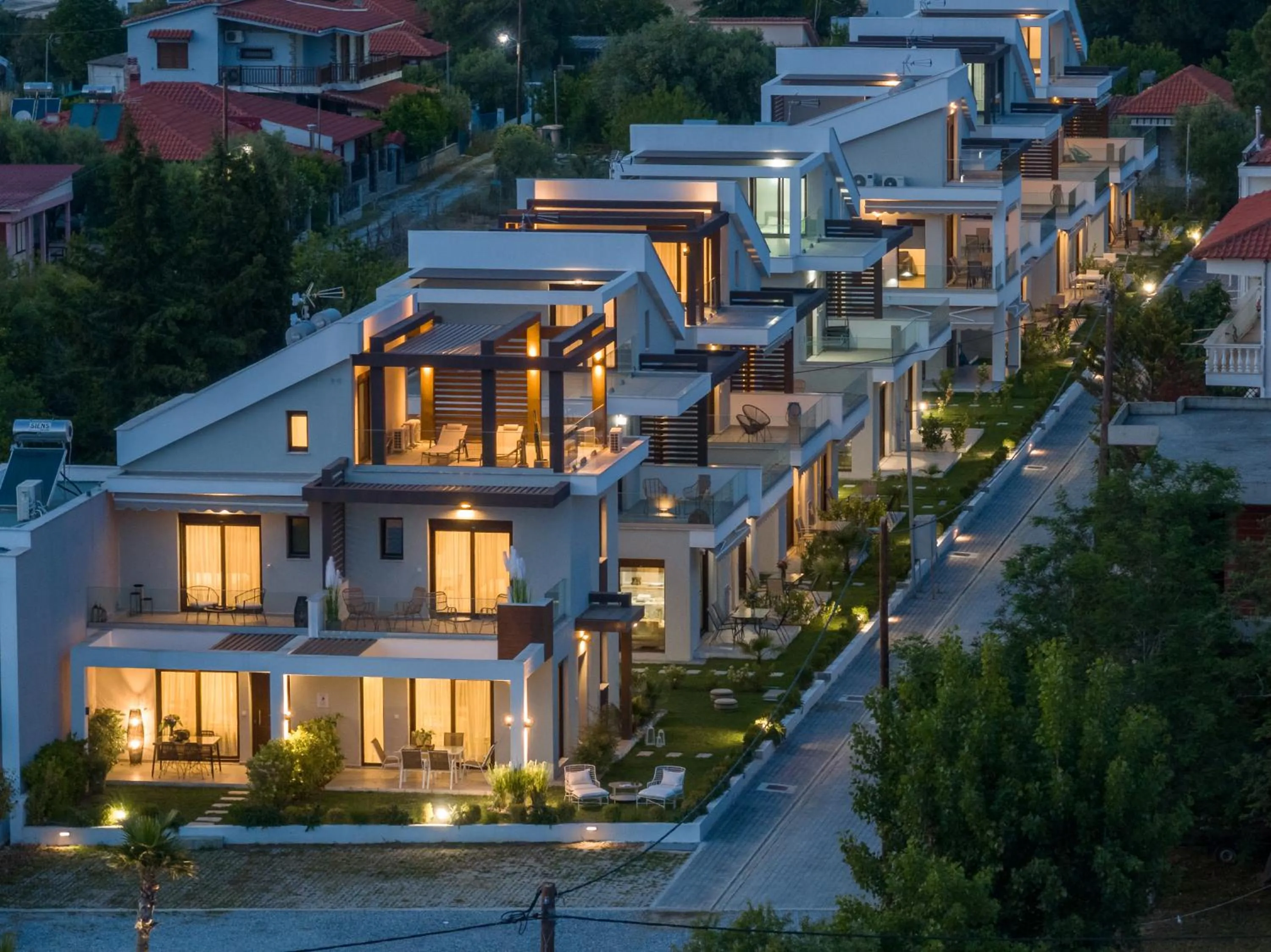 Property building in Argilos & Argilos Deluxe Residential Complexes