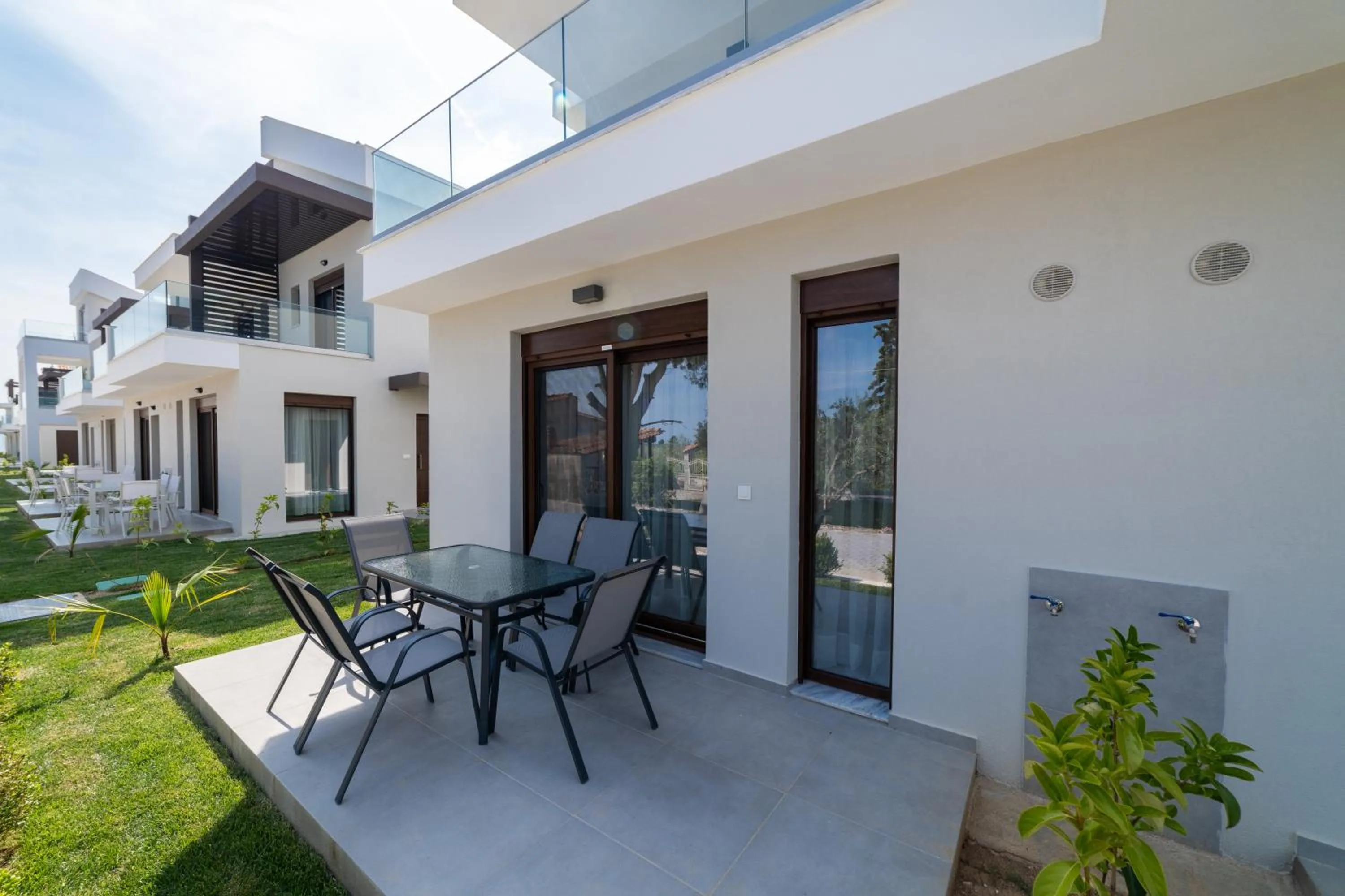 Property building in Argilos & Argilos Deluxe Residential Complexes