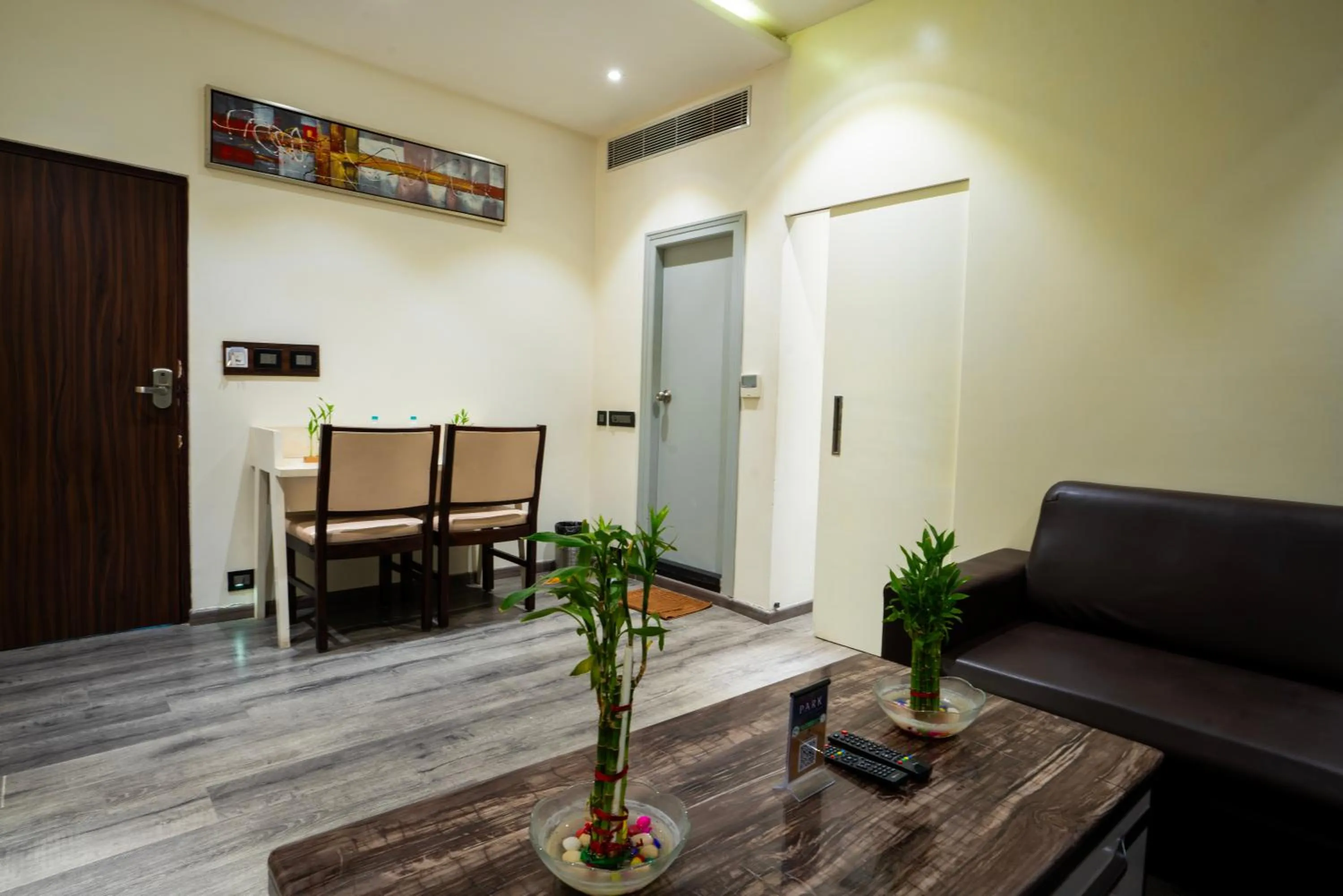 Living room in PARK SIGNATURE HOTELS - Royal Benza