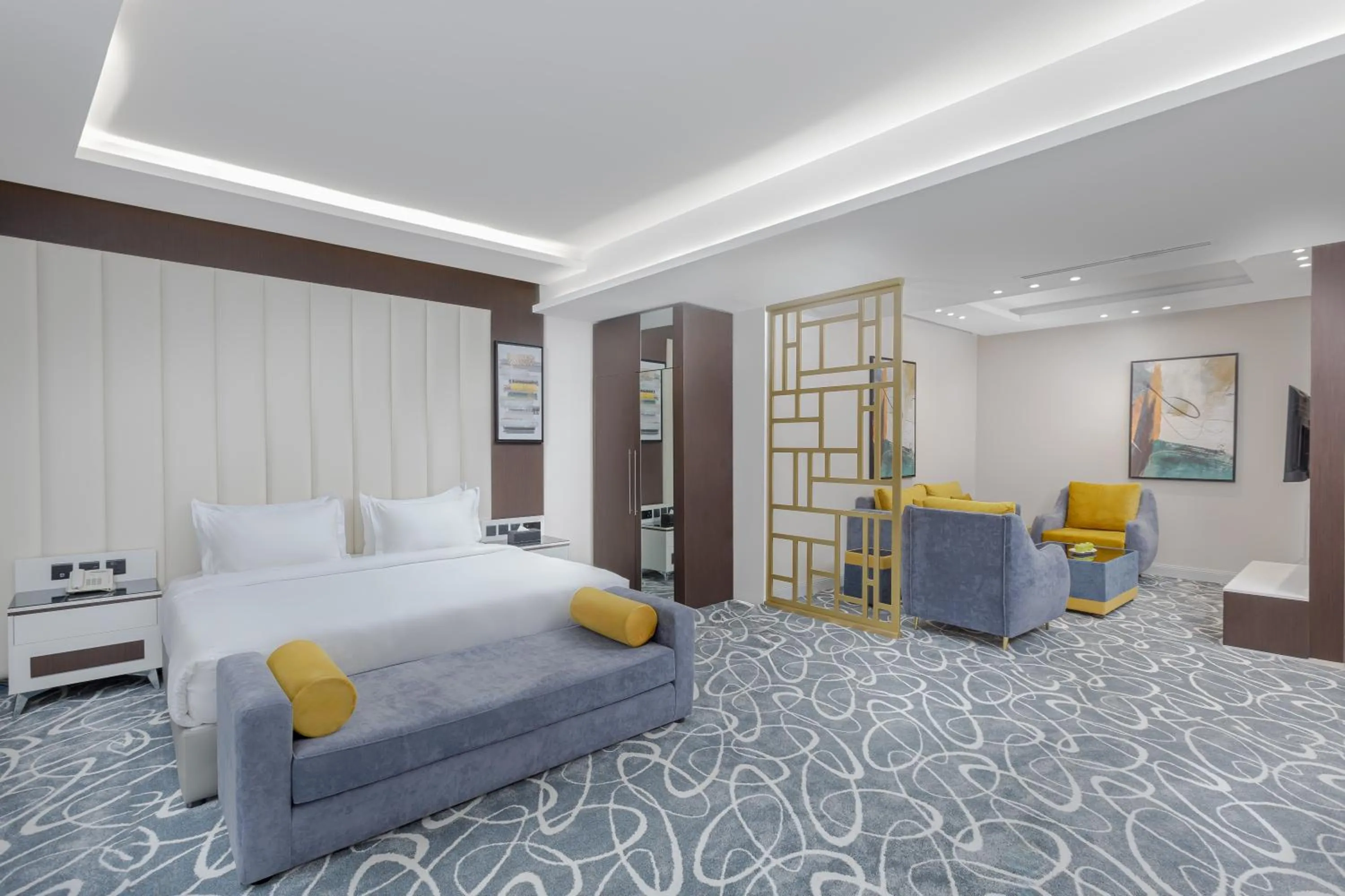 View (from property/room), Bed in Jasmien Golden Hotel