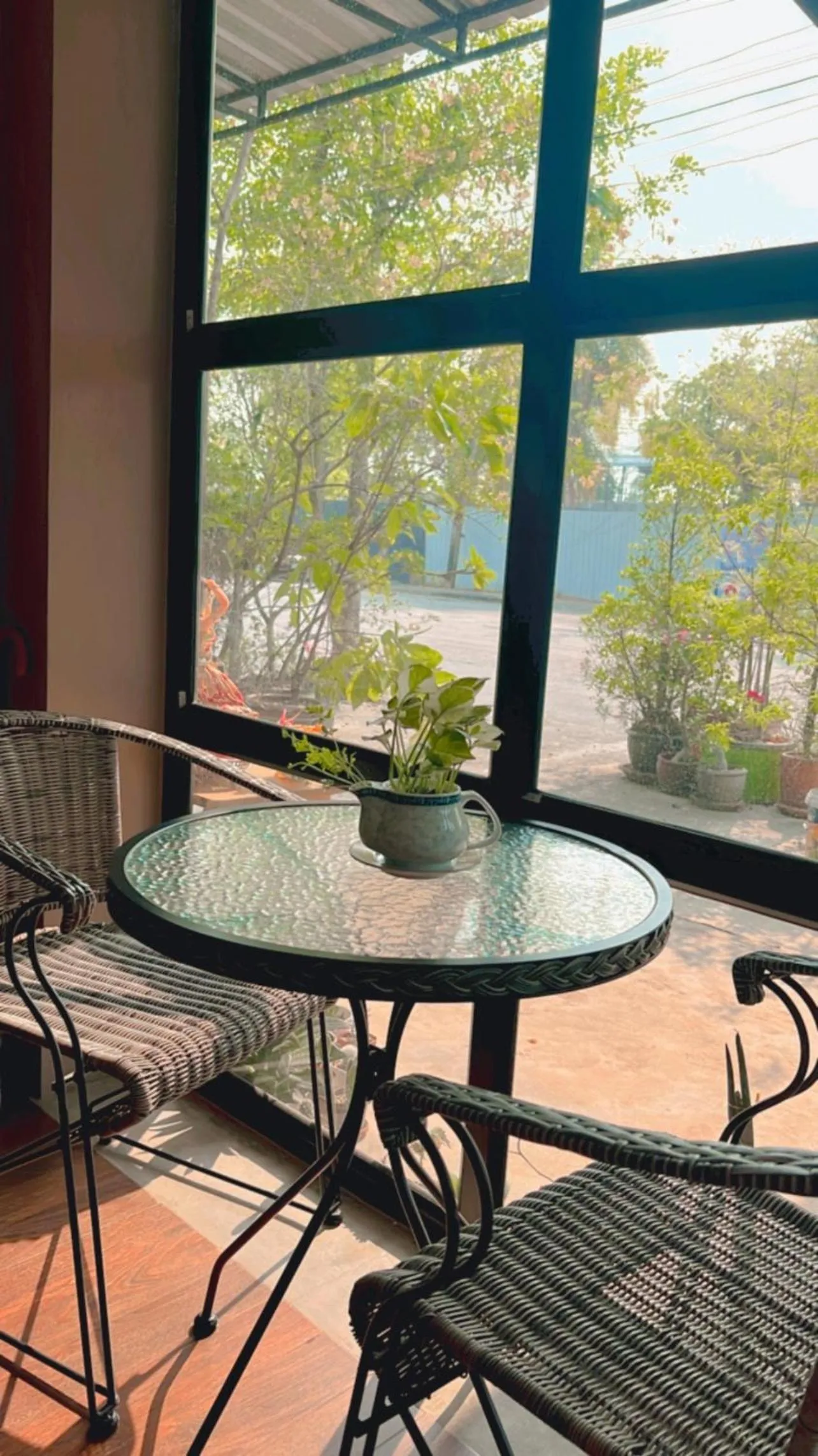 Seating area in V Tharm Hotel