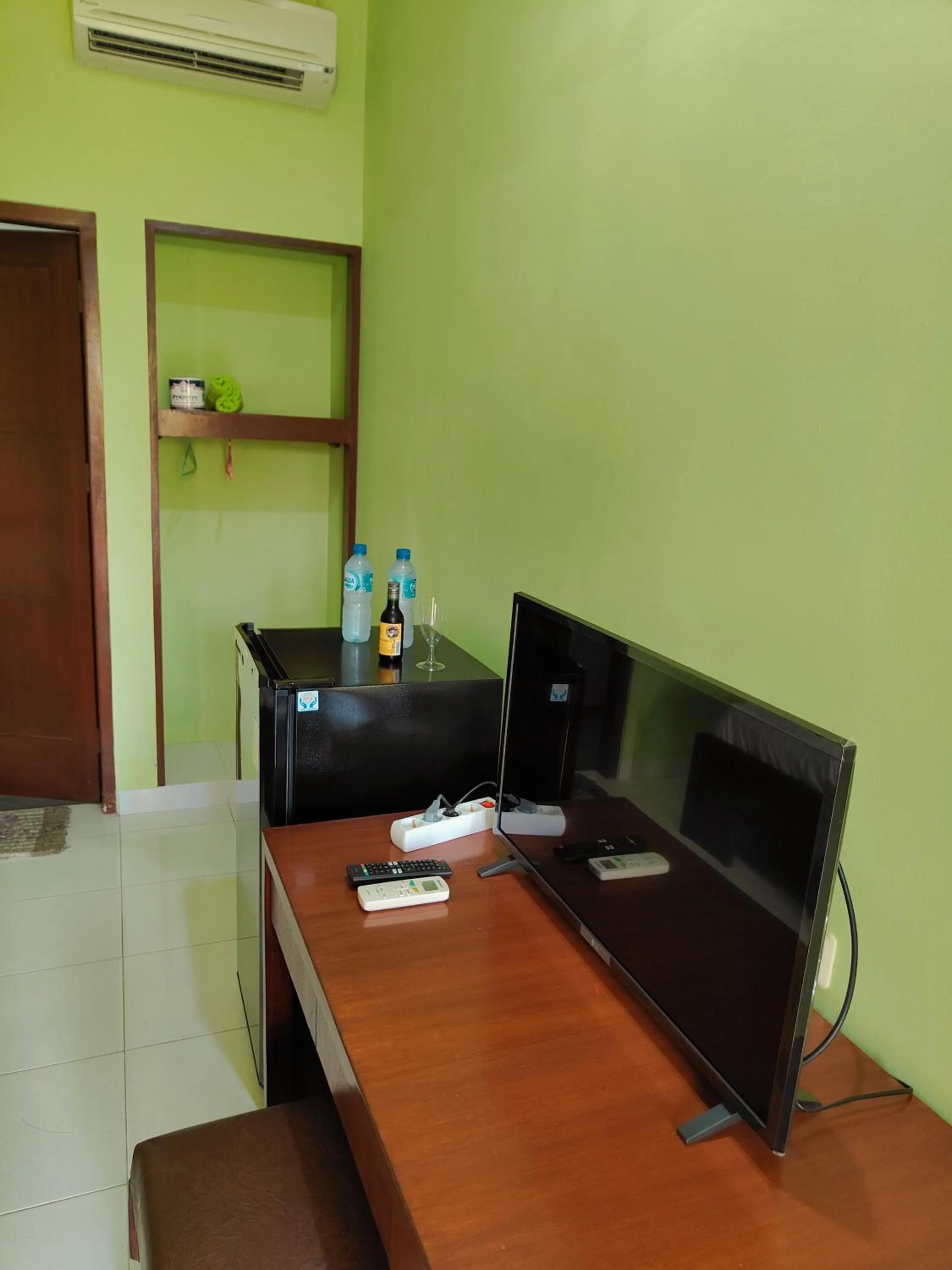 hair dresser in Berlian Inn Kuta Beach