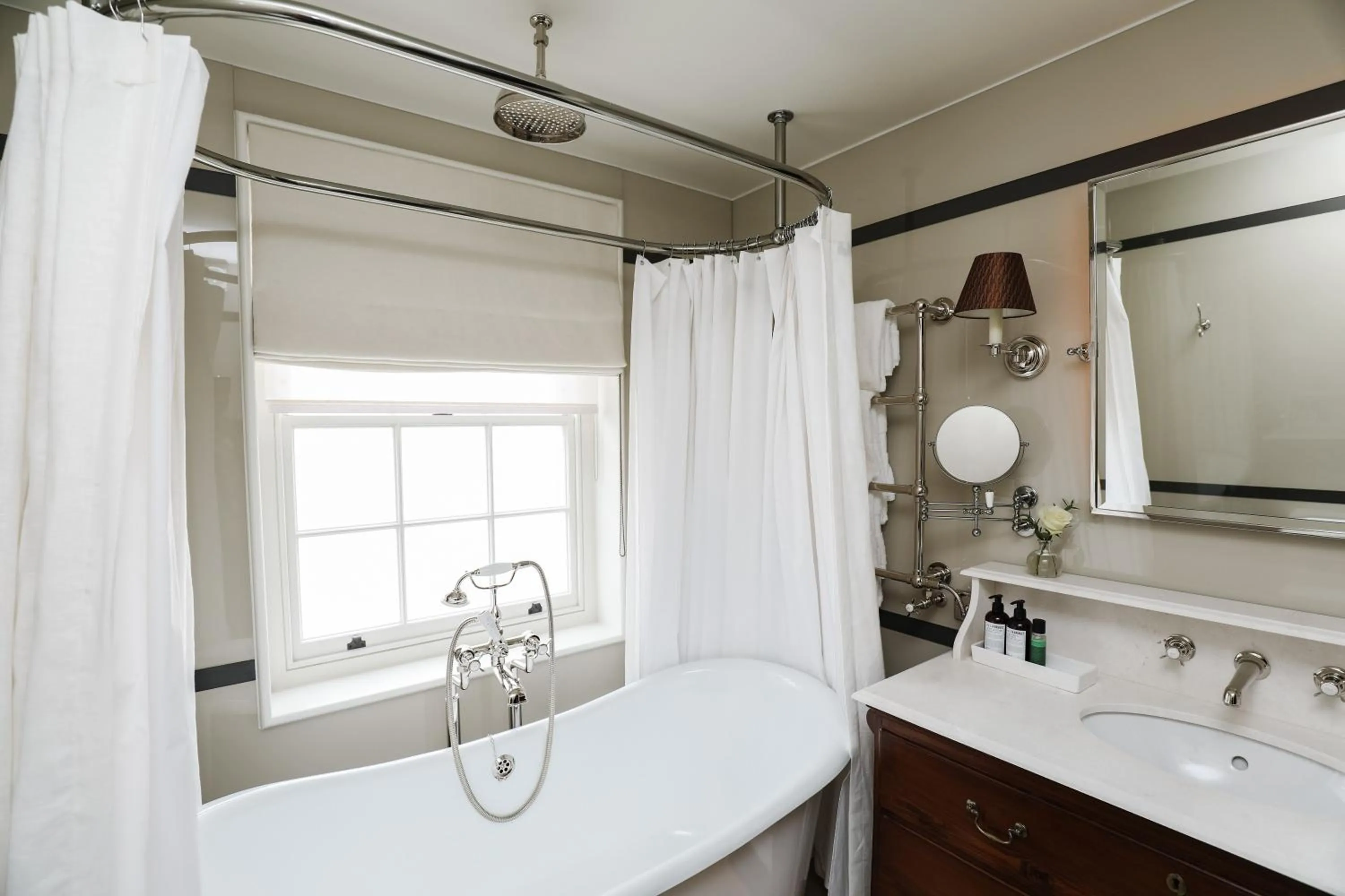 Bathroom in Henrys Townhouse Marylebone, London
