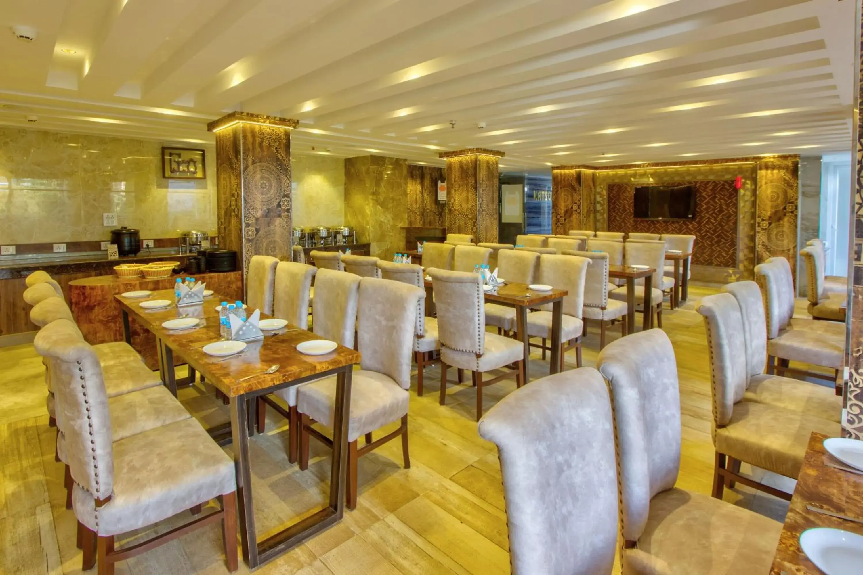 Restaurant/places to eat in Hotel Katson Castle Dharamshala Restaurant/places to eat in Hotel Katson Castle Dharamshala