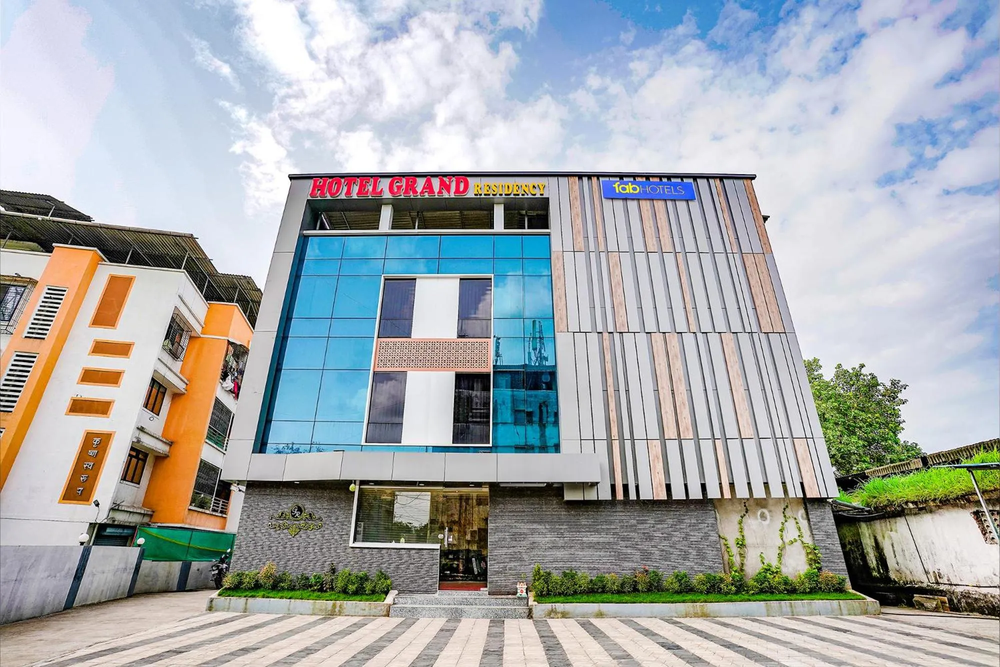 Facade/entrance, Property Building in FabHotel Grand Residency