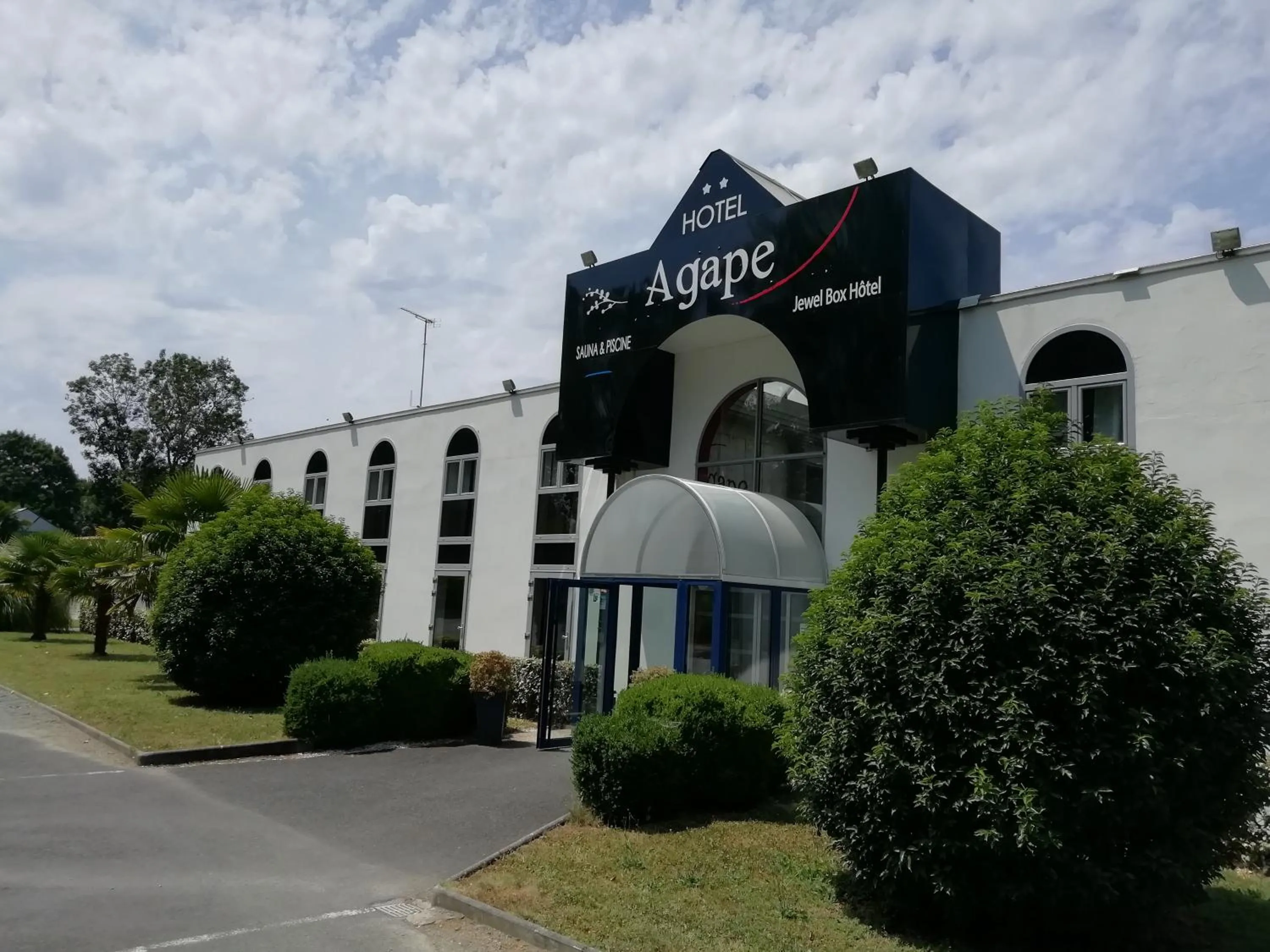 Property building in Agape Hotel Niort- Bessines