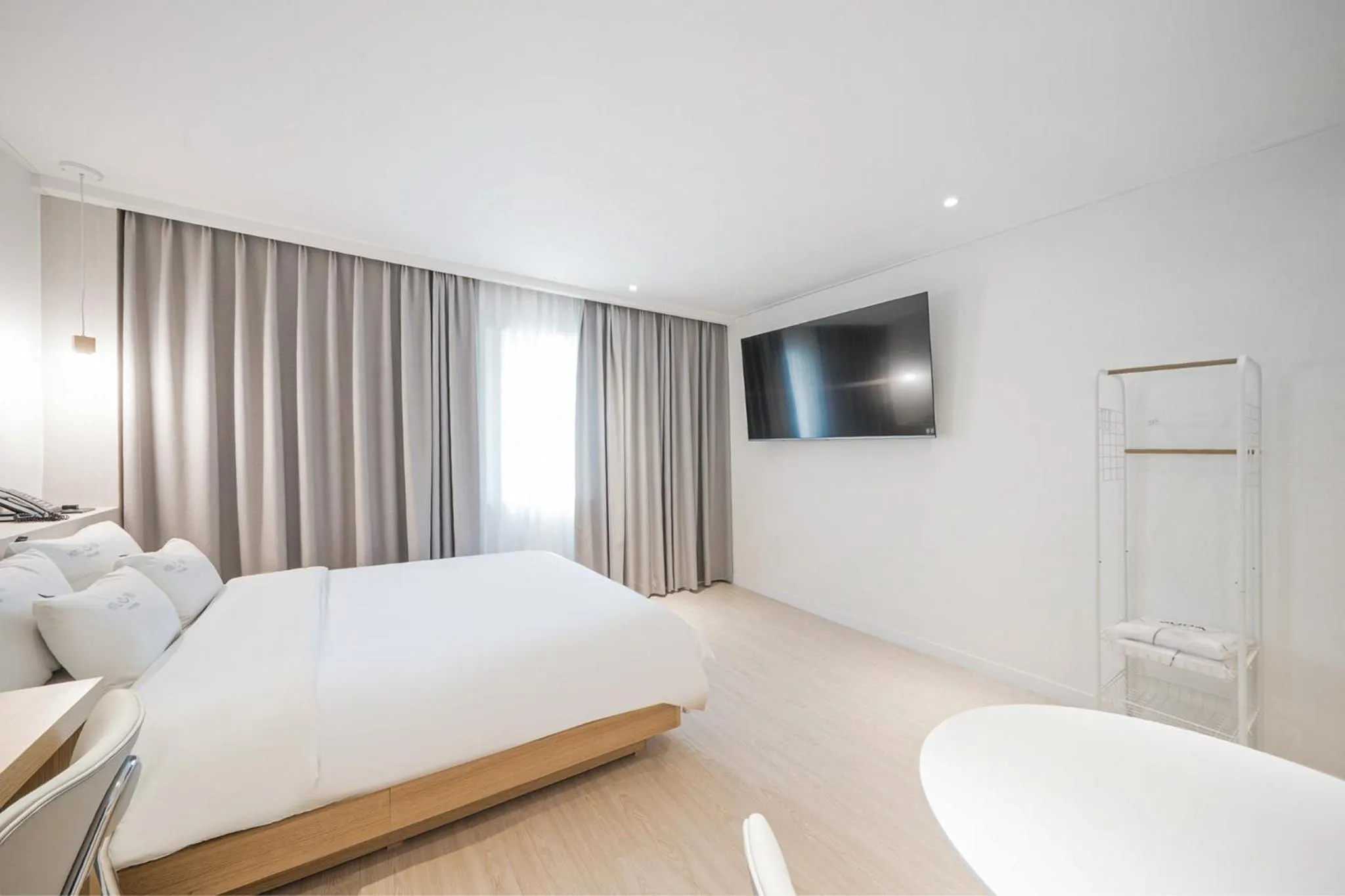 Bed in Hotel Yam Gumi